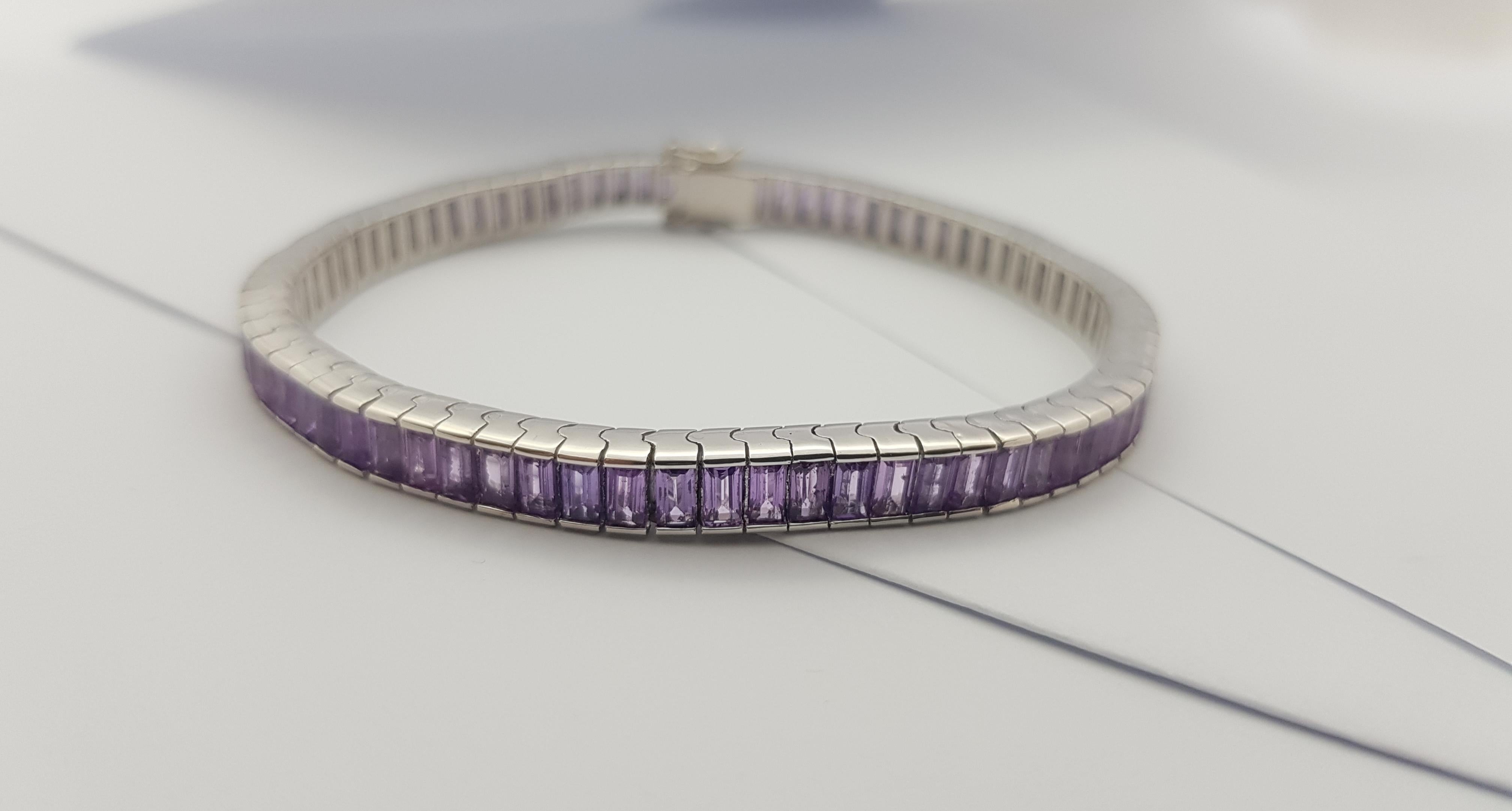 Purple Sapphire Bracelet Set in 18 Karat White Gold Settings For Sale 8