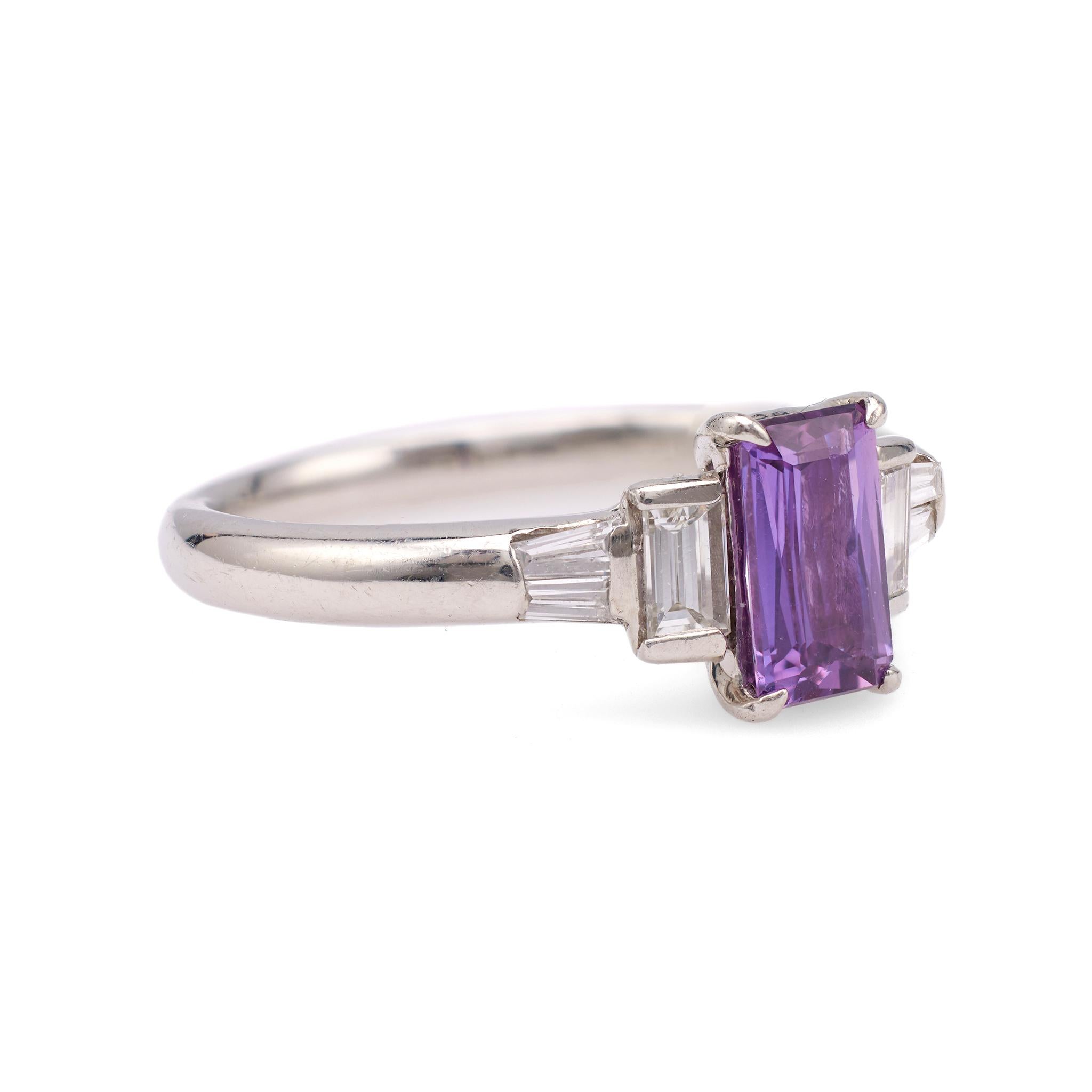 Purple Sapphire Diamond Platinum Ring In Excellent Condition For Sale In Beverly Hills, CA