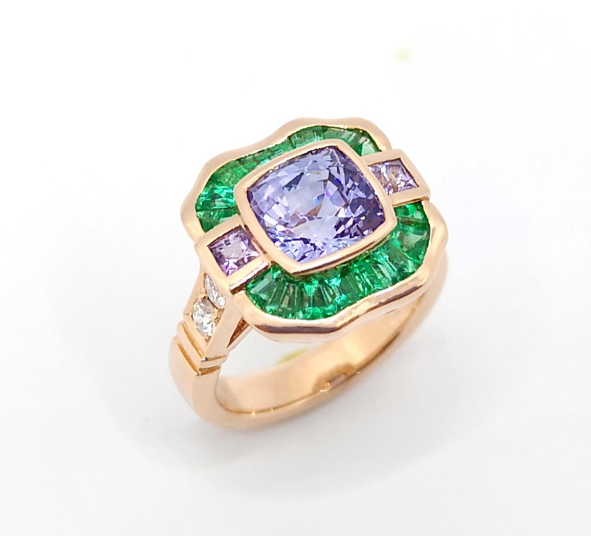 Unheated Color Change Sapphire, Emerald, Diamond Ring in 18K Rose Gold For Sale 3