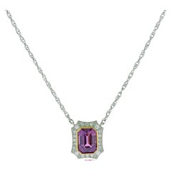 Collier de saphir violet