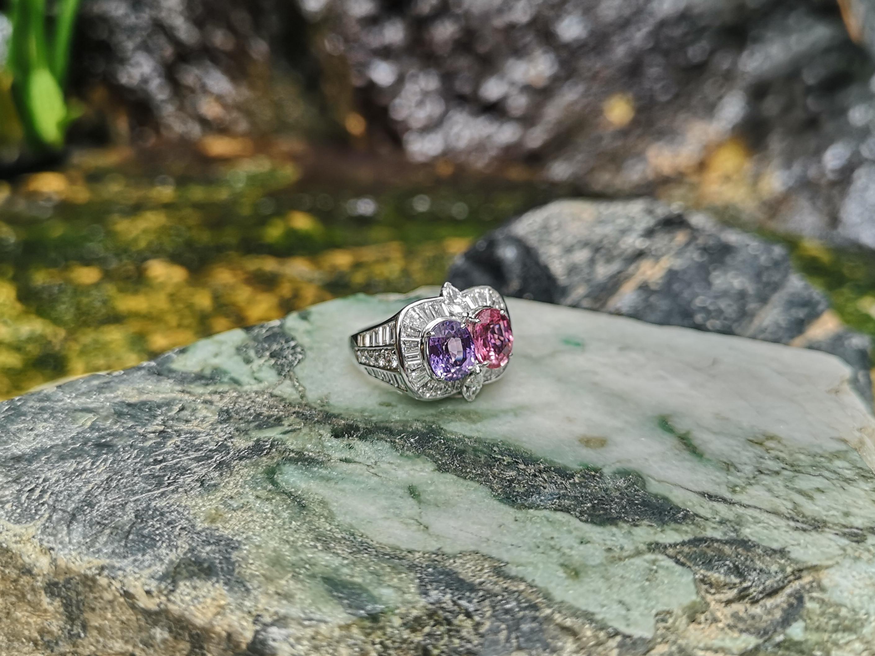 Purple Sapphire, Pink Sapphire and Diamond Ring Set in 18 Karat White Gold For Sale 1