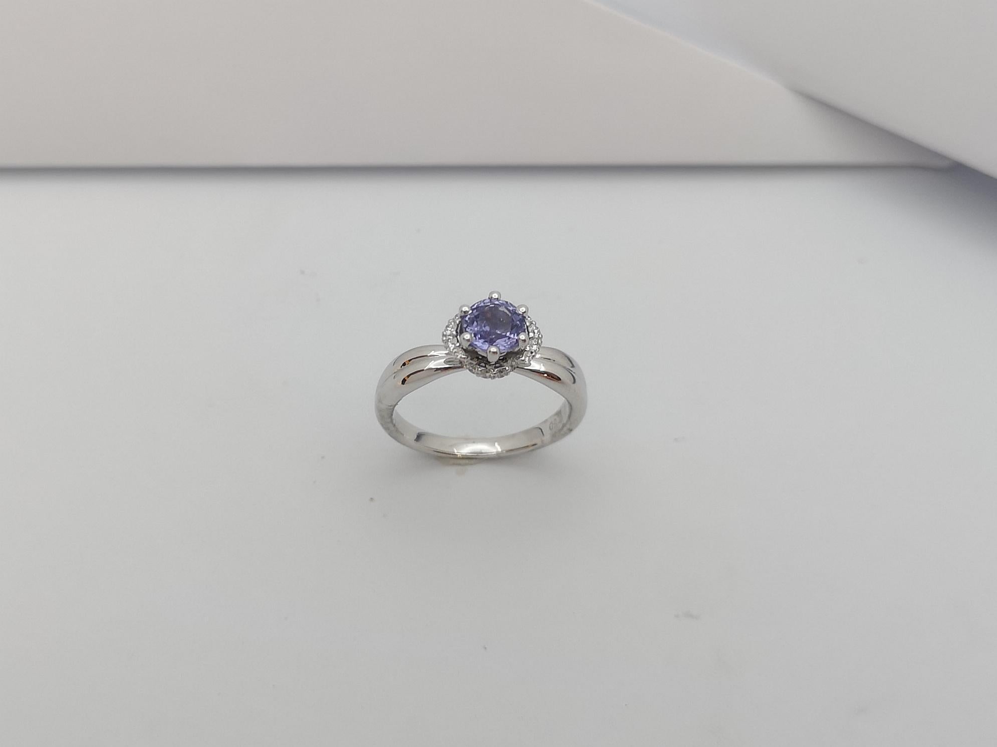 Purple Sapphire with Diamond Ring set in 18 Karat White Gold Settings For Sale 10