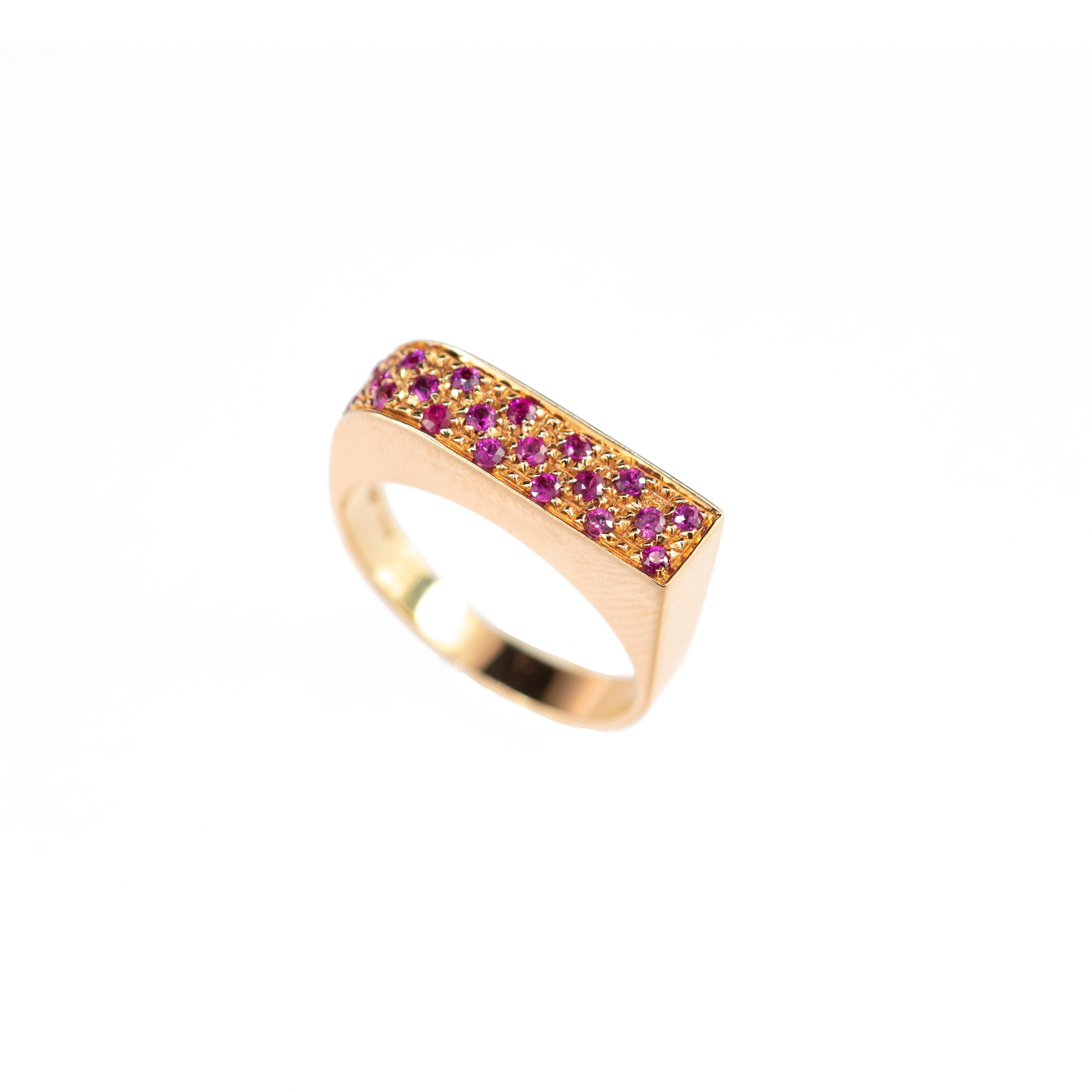 Women's Purple Sapphire 18 Karat Yellow Gold Band Square Handmade Abstract Cocktail Ring For Sale