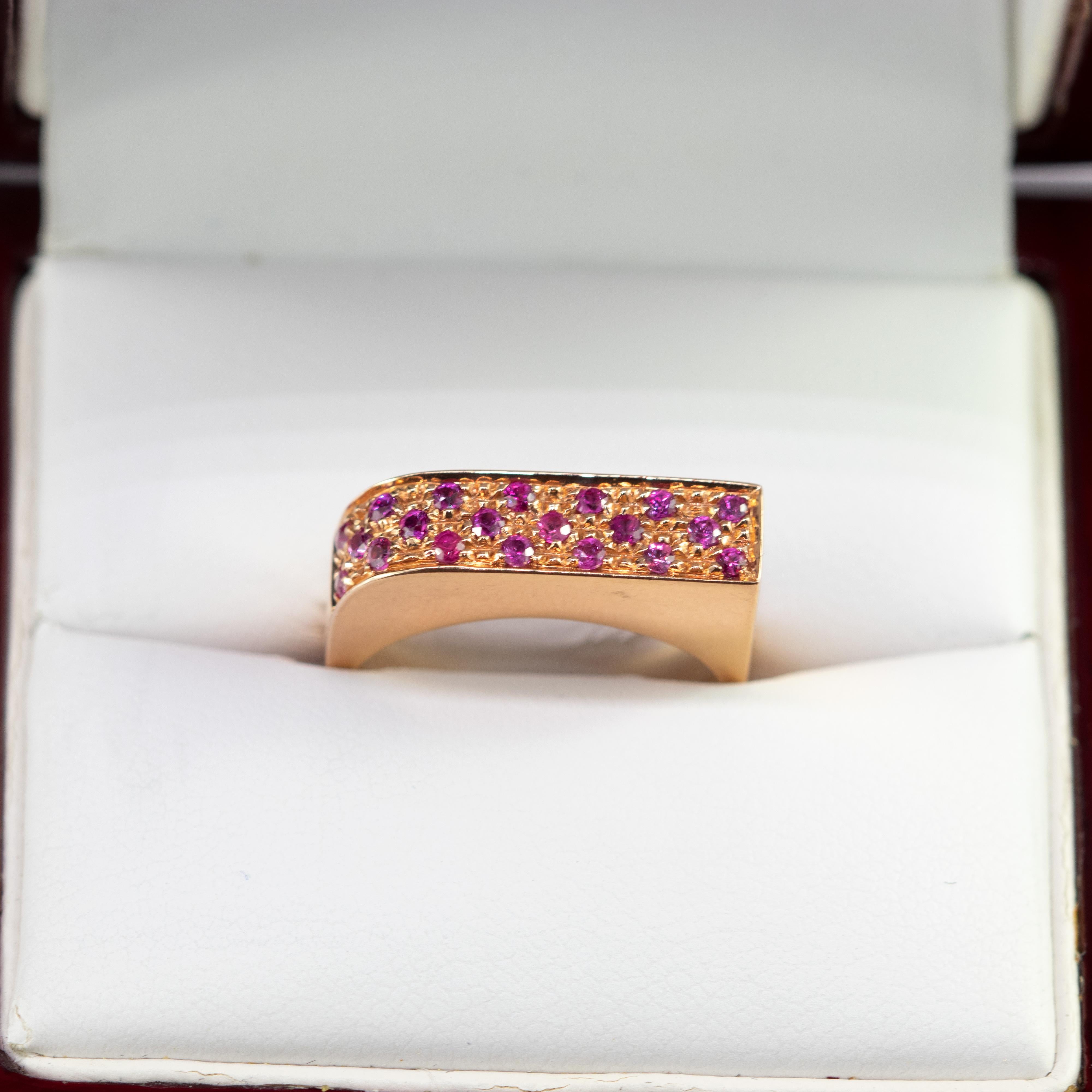 Purple Sapphire 18 Karat Yellow Gold Band Square Handmade Abstract Cocktail Ring For Sale 1