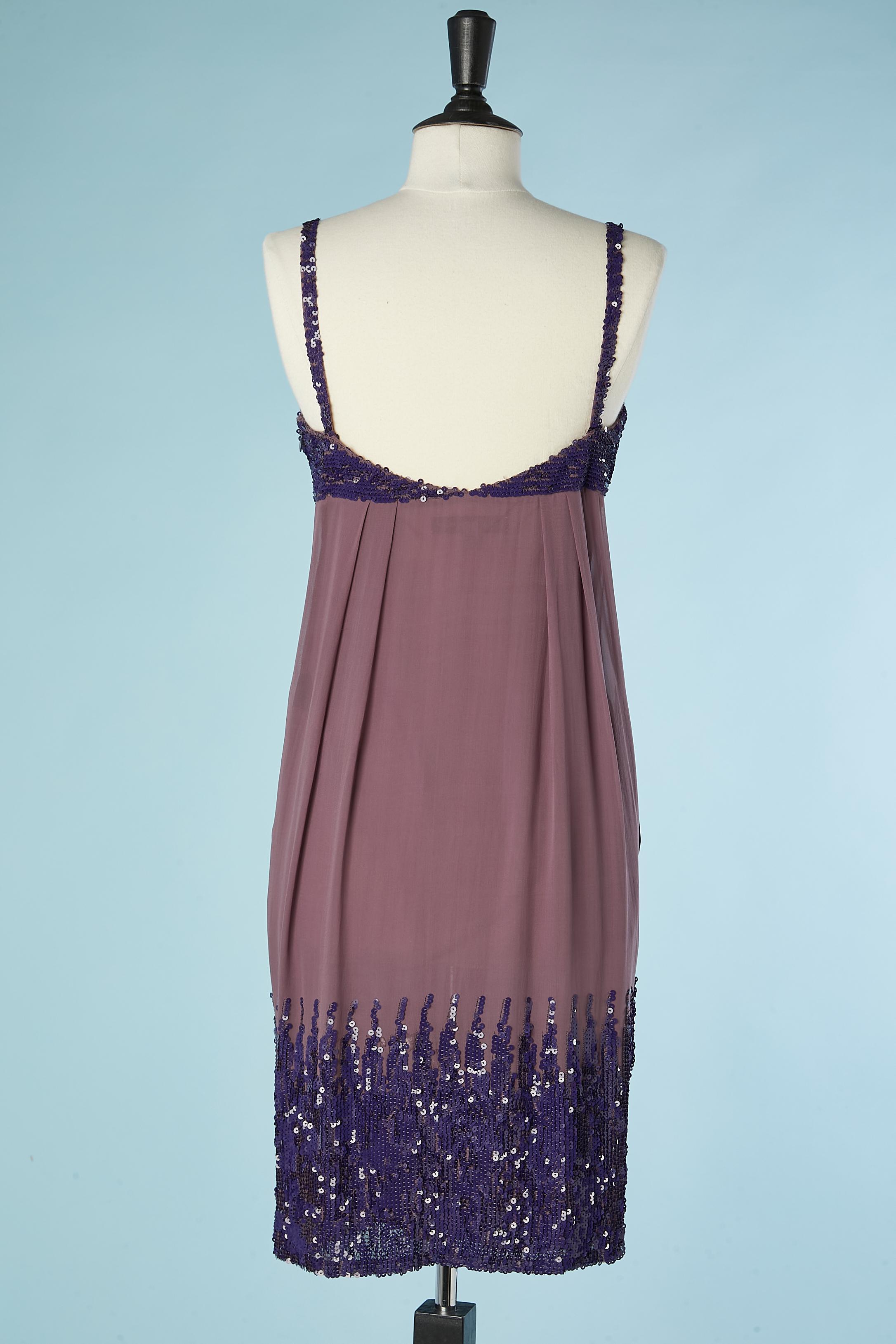 Women's Purple silk chiffon cocktail dress with purple sequin embroideries Gai Mattiolo  For Sale