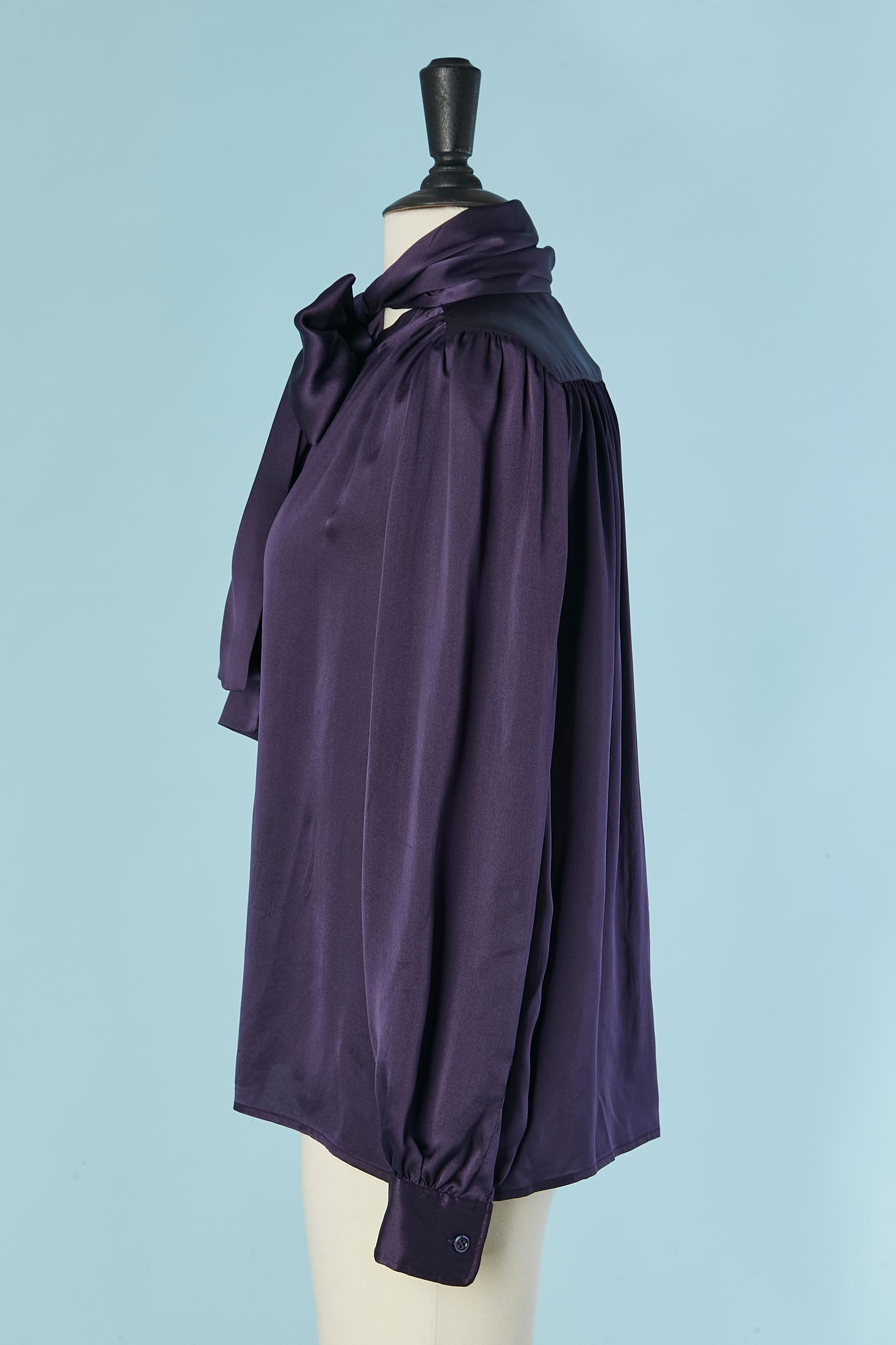 Women's Purple silk shirt with bow tie SAINT LAURENT RIVE GAUCHE For Sale