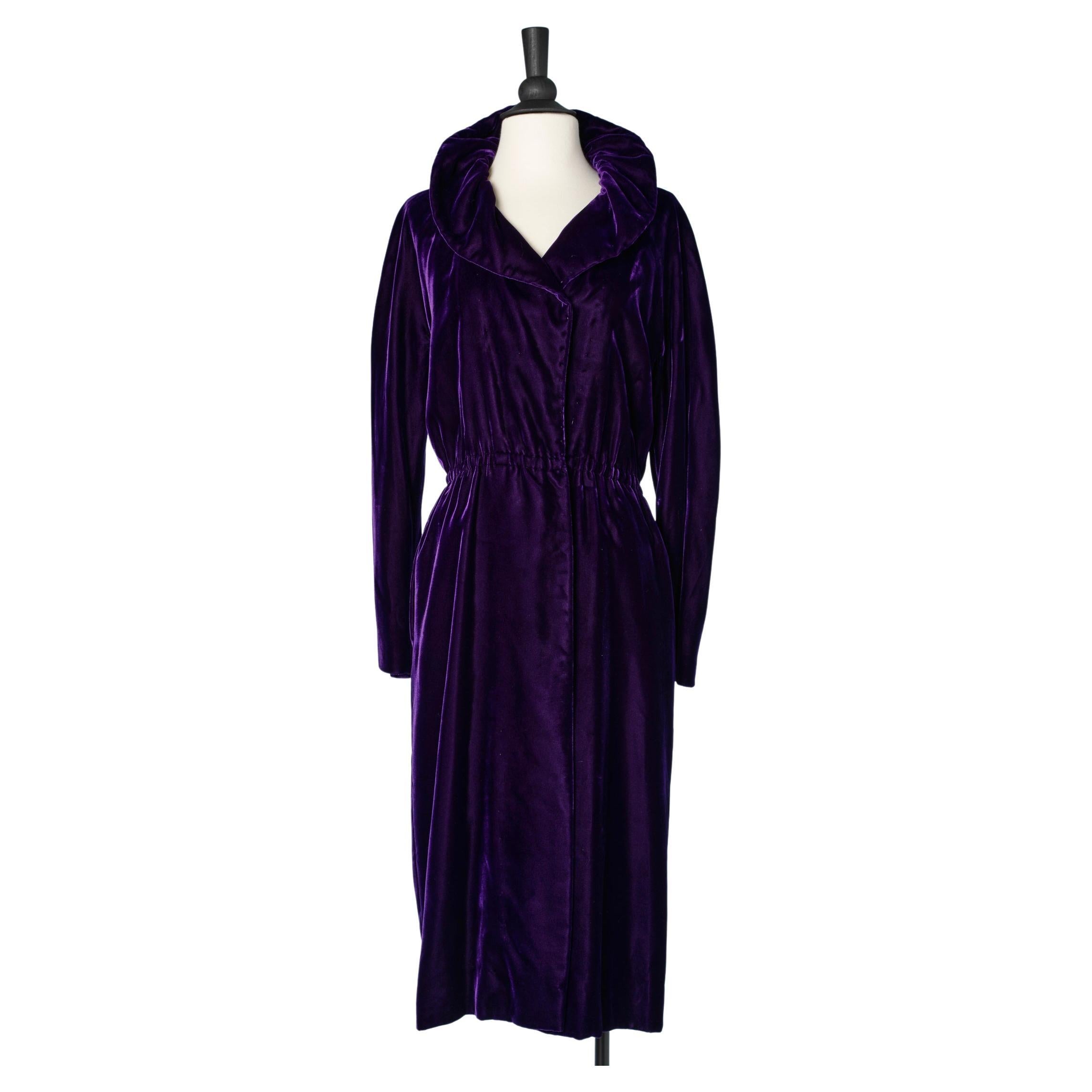 Purple silk velvet Opéra coat Halston  For Sale