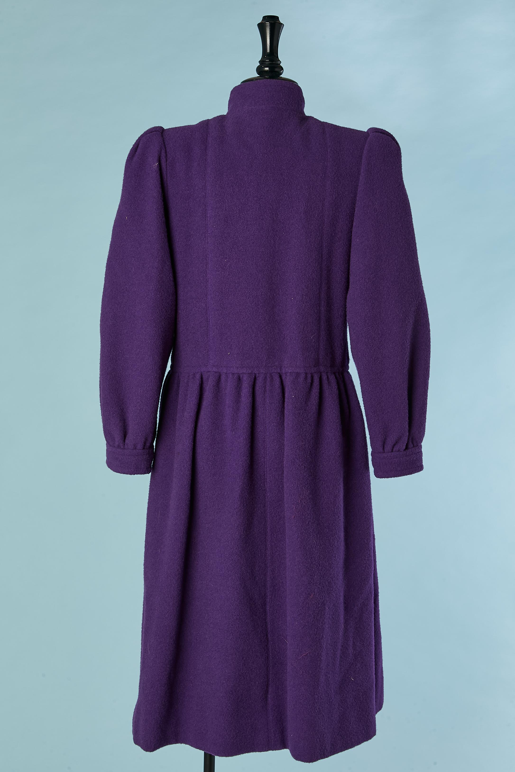 Cappotto monopetto viola con bottoni neri Saint Laurent Rive Gauche anni '70 in vendita 1