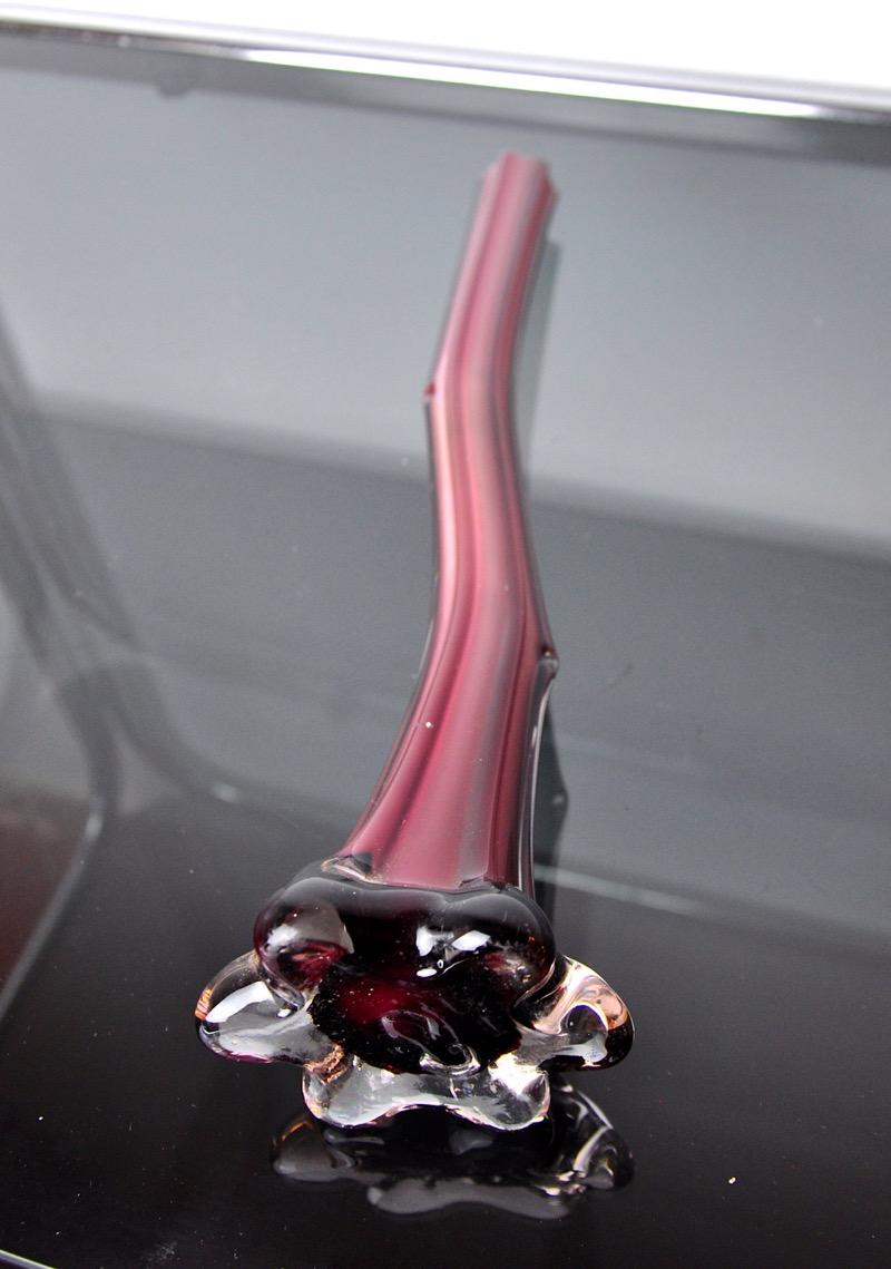 Italiano Soliflore viola in vetro di Murano, Italia, 1960 in vendita