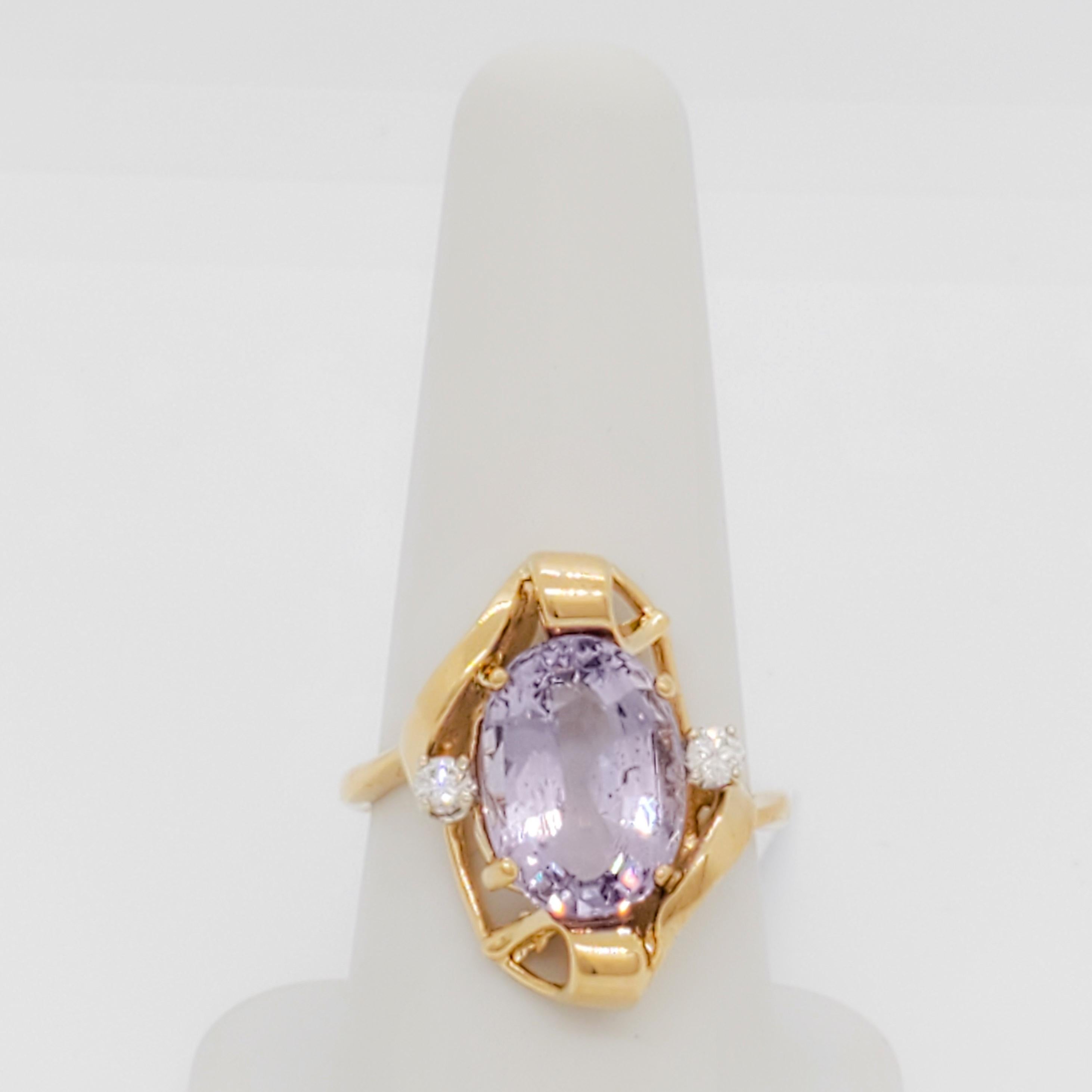 Purple Spinel and Diamond Cocktail Ring in 18k Yellow Gold For Sale 1