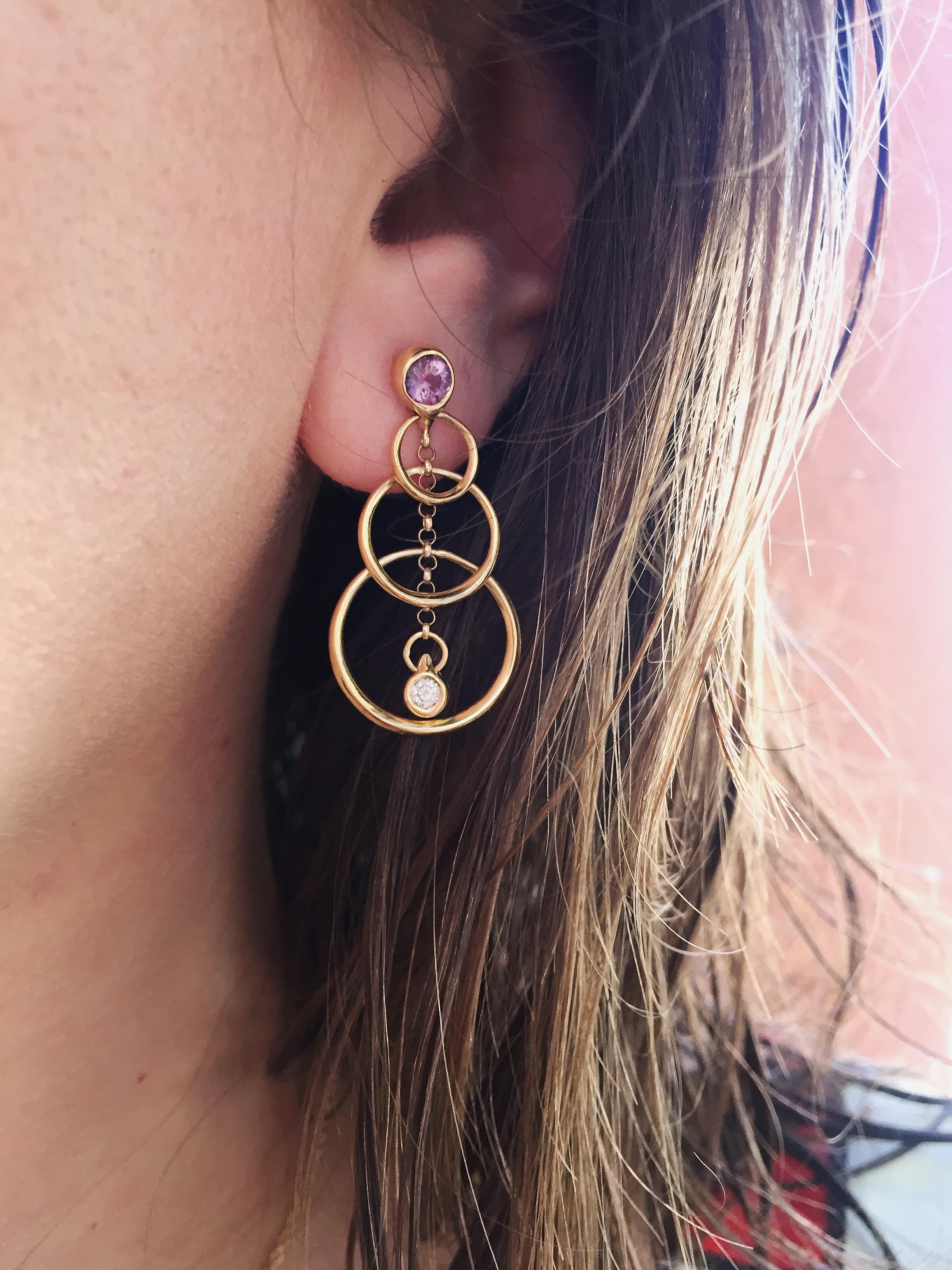 Contemporary Purple Spinel and Gold Drop Earrings For Sale