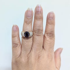 Bague en or rose 18 carats avec spinelle violet et diamant blanc