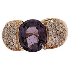 Bague en or rose 18 carats avec spinelle violet et diamant blanc