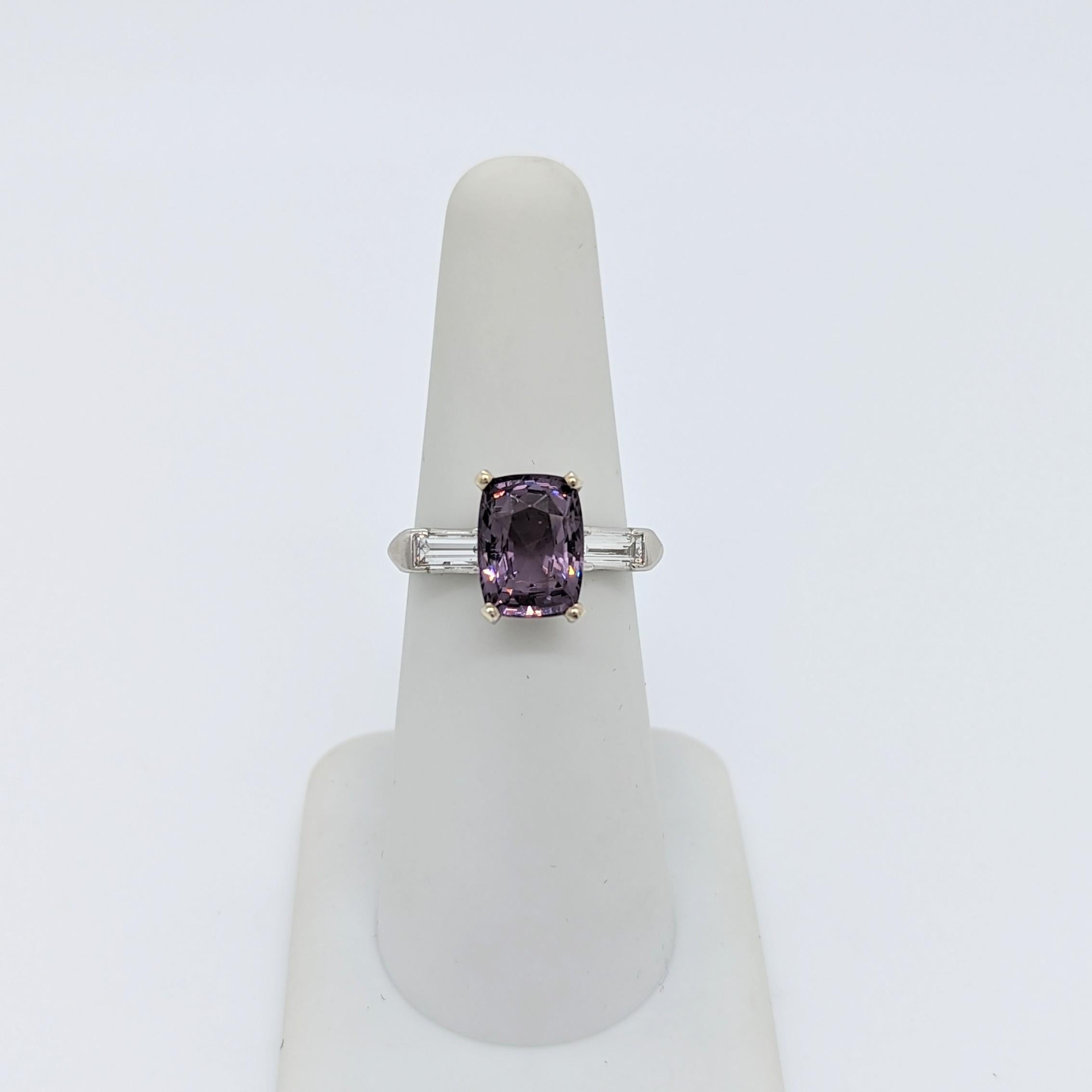 Purple Spinel Cushion and White Diamond Baguette Three Stone Ring in Platinum In New Condition For Sale In Los Angeles, CA