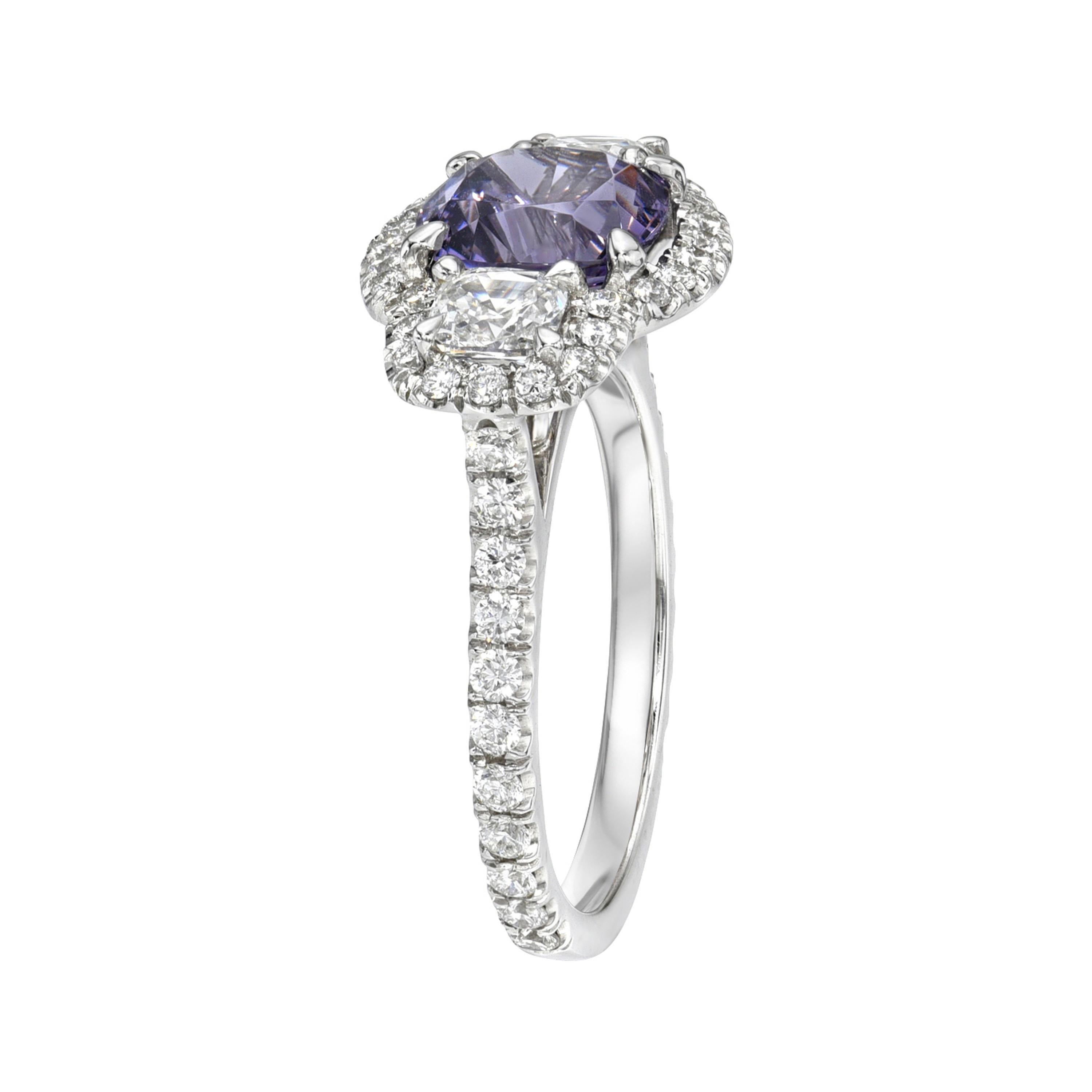 Lila Spinell Ring 2,30 Karat Kissenschliff natürlicher Lavendel - Schmuck Beverly Hills im Angebot 4