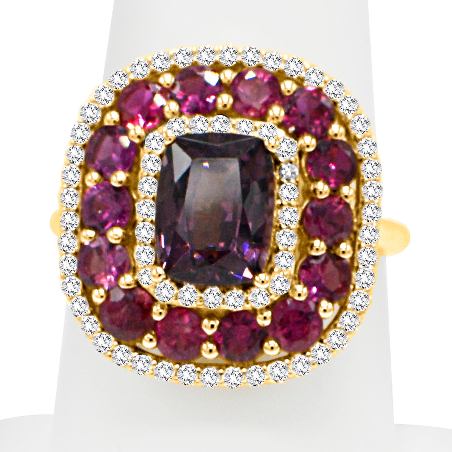 Purple Spinel Ring and Ruby, 14 Karat Rose Gold Cushion Shape Spinel 2.40 Carat 1