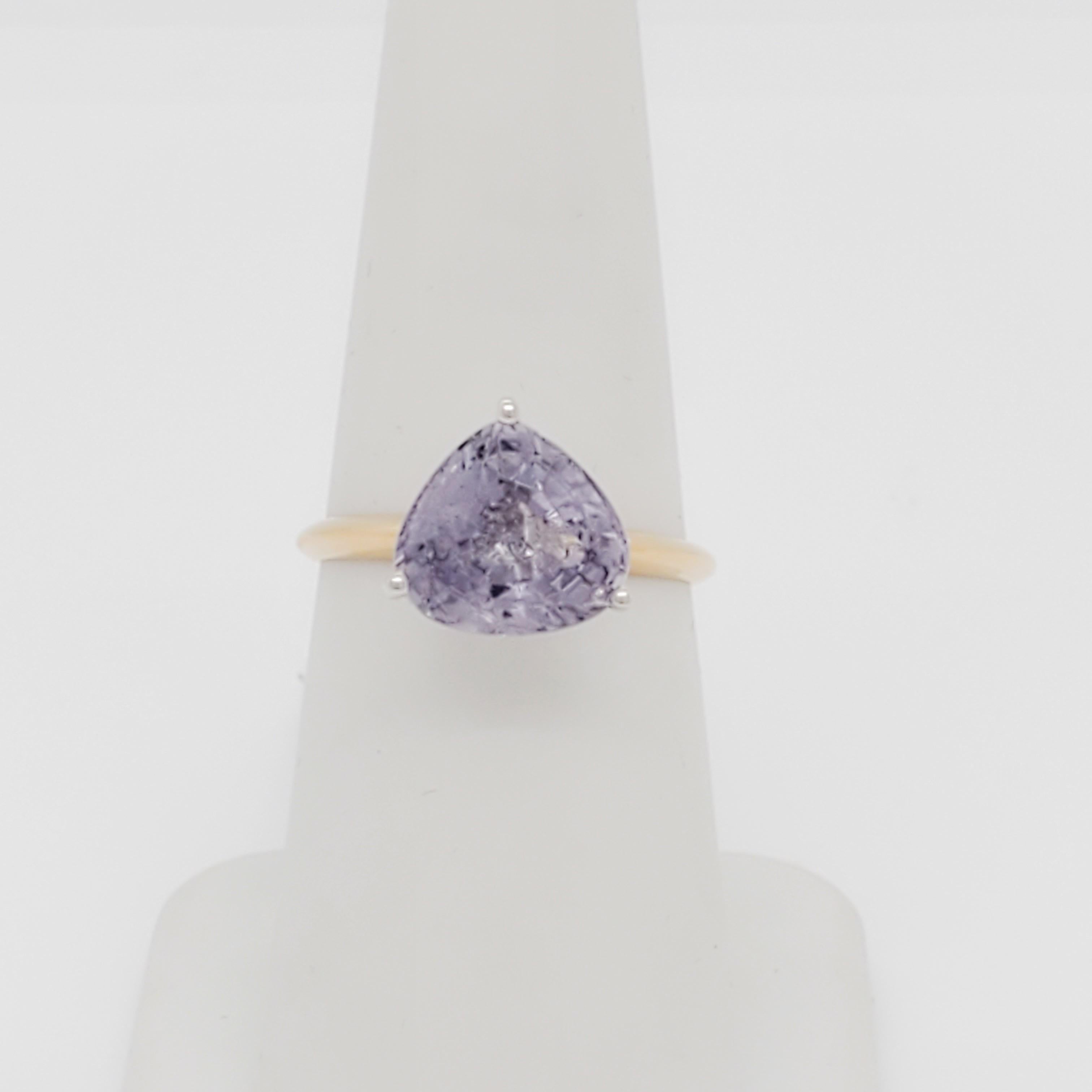 Purple Spinel Solitaire Ring in 14k White and Yellow Gold For Sale 2