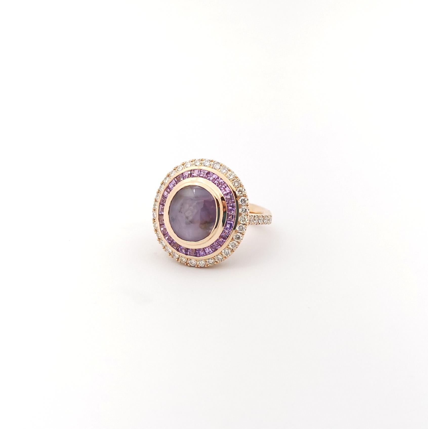 Ring mit lila Sternsaphir, lila Saphir und braunem Diamant aus 18 Karat Roségold im Angebot 3