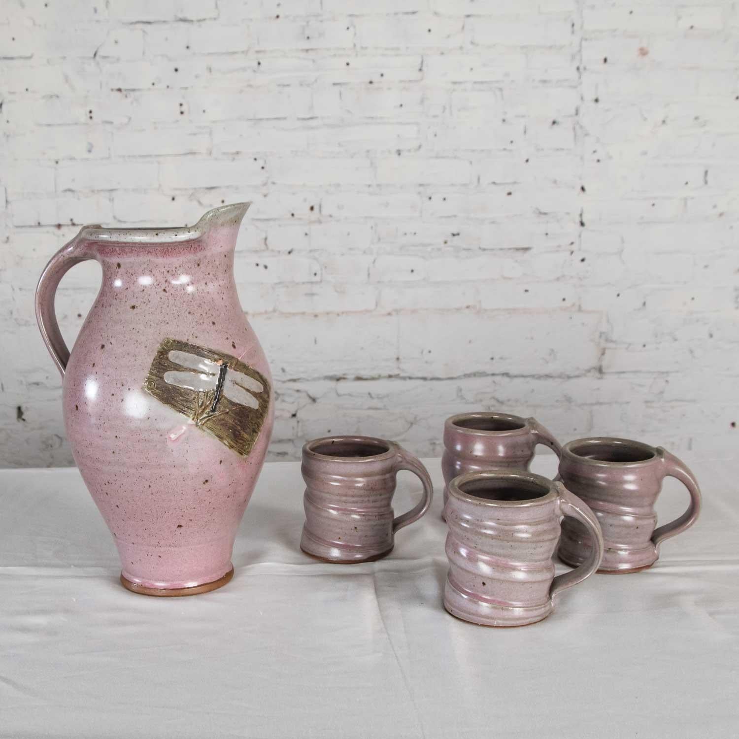 Moderne Ensemble de chocolat chaud 1 pichet et 4 tasses en céramique violette Studio Pottery faits à la main en vente