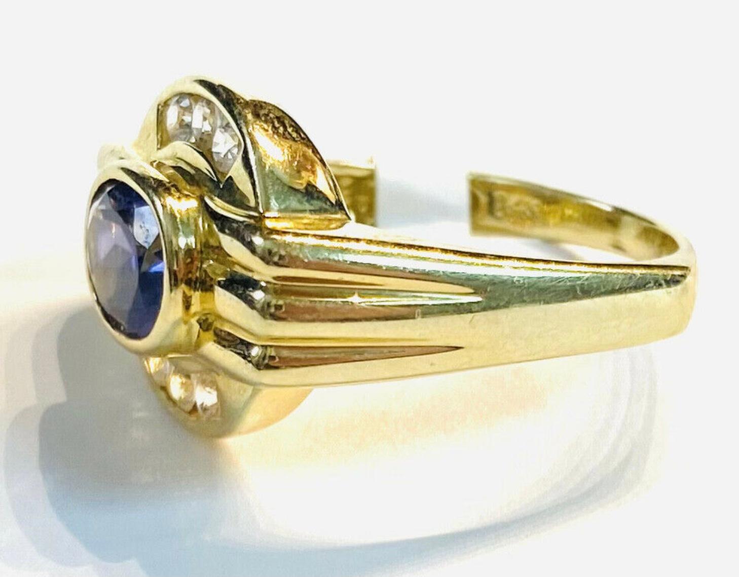 Art Deco Purple Tanzanite 14K Yellow Gold and Diamond Ring For Sale