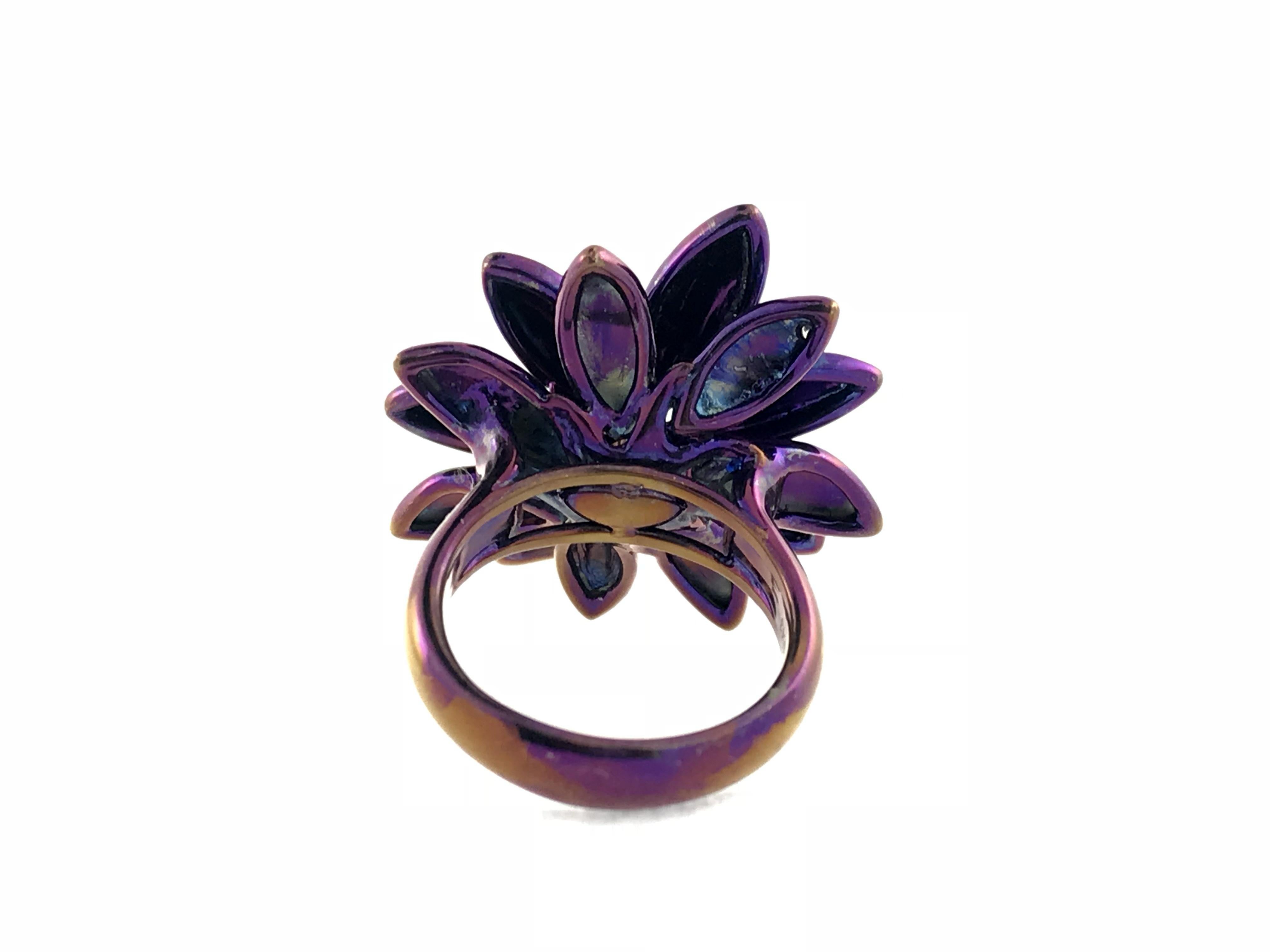 18kt  Gold and Titanium Flower Ring with Marquise Diamond For Sale 1