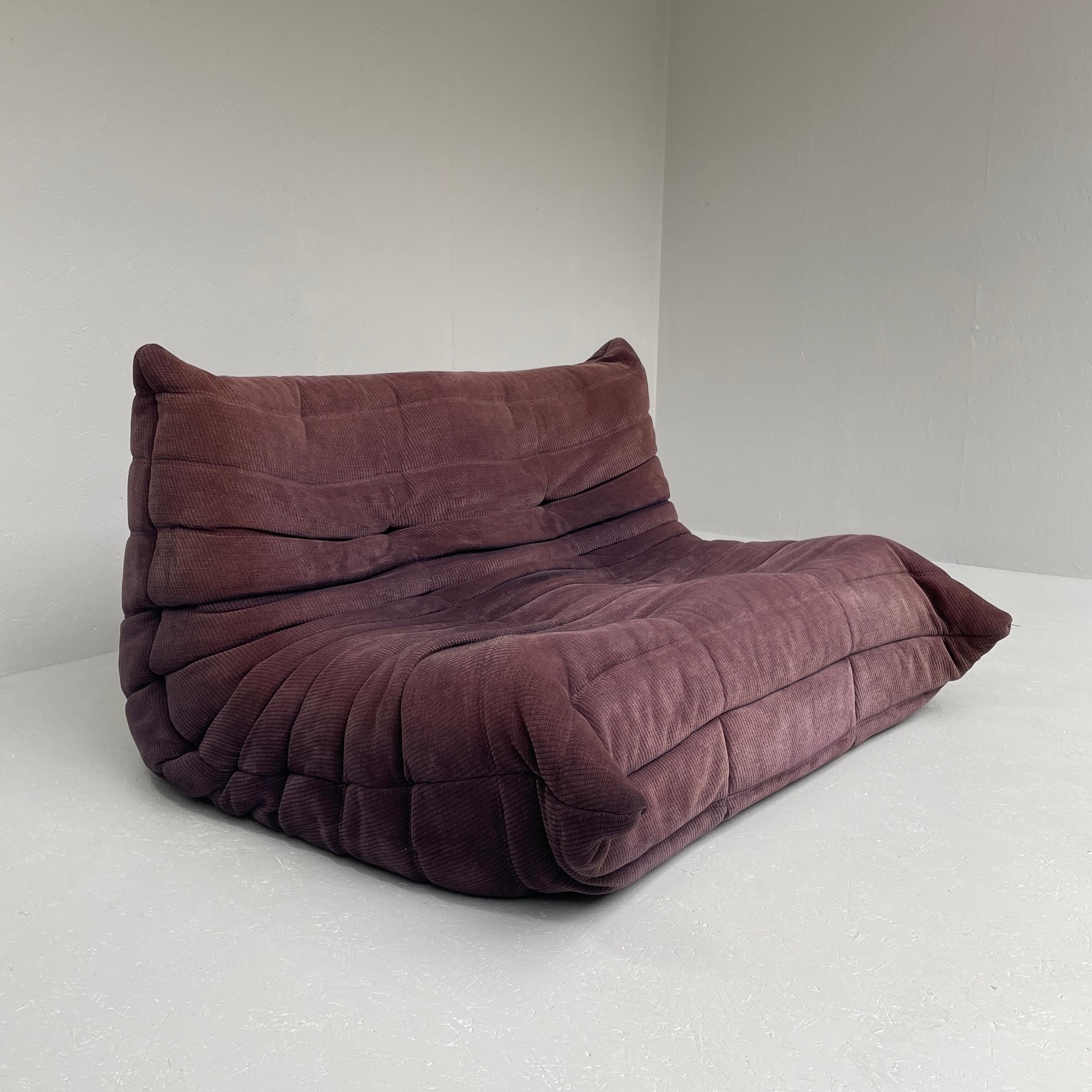 Purple Togo by Michel Ducaroy for Ligne Roset in original fabric 2seater 4