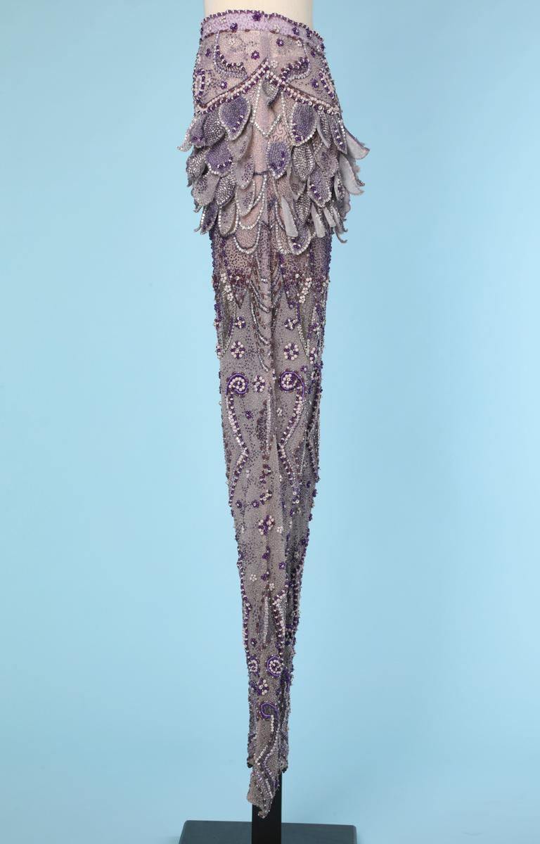 Pantalon en tulle violet entièrement perlé et orné de strass Atelier Versace Pour femmes en vente