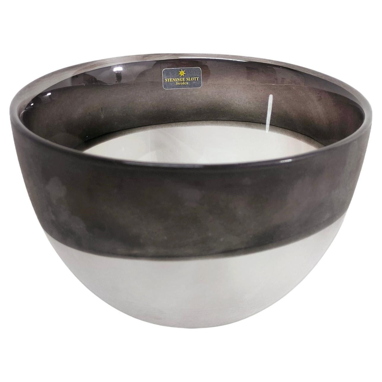 Bol en verre d
art bicolore violet, design minimaliste, idéal pour faire un cadeau d
hiver