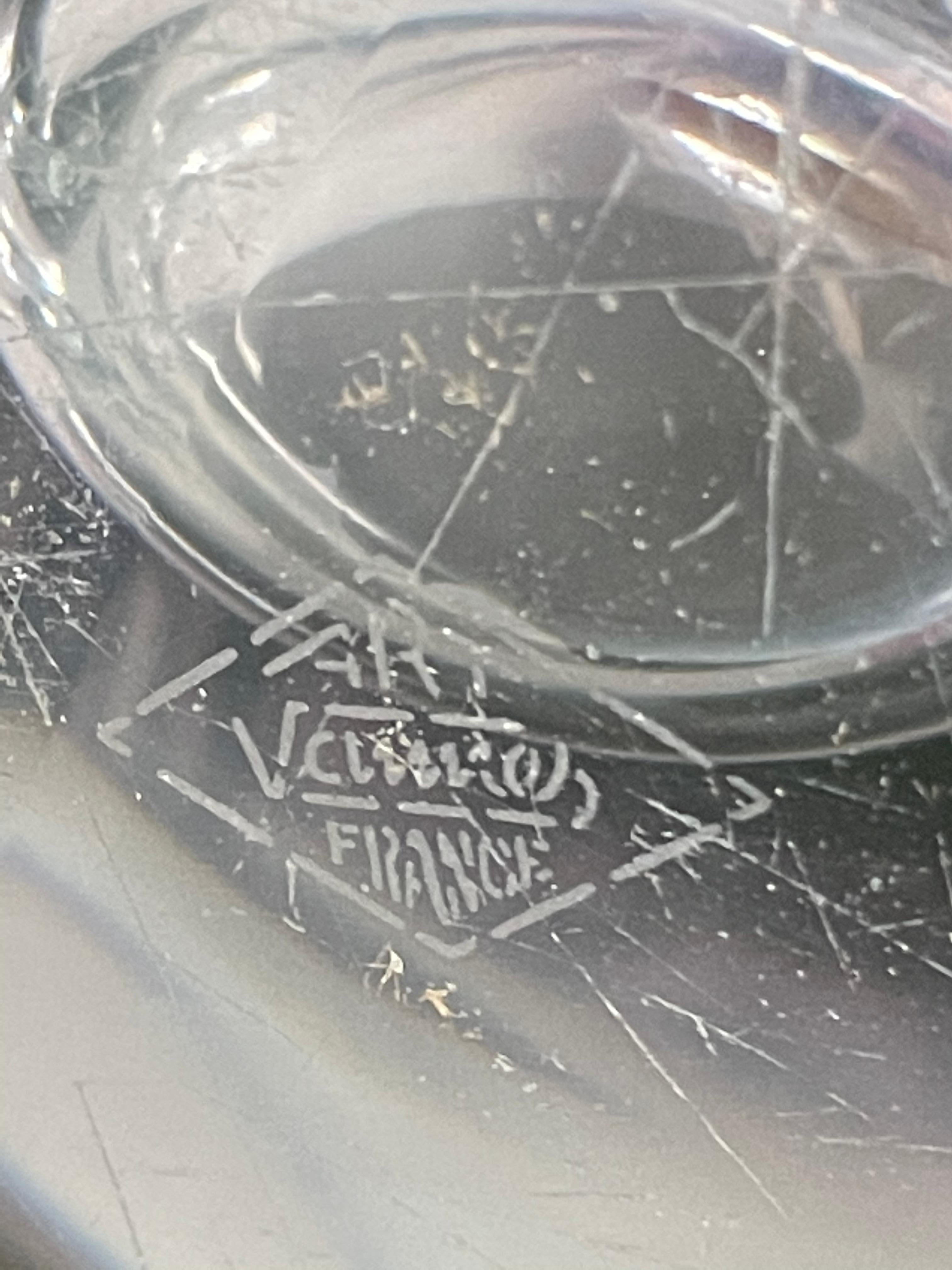 Gran lámpara de mesa de cristal violeta, firmada por Vannes Le Chatel, Francia en venta 2