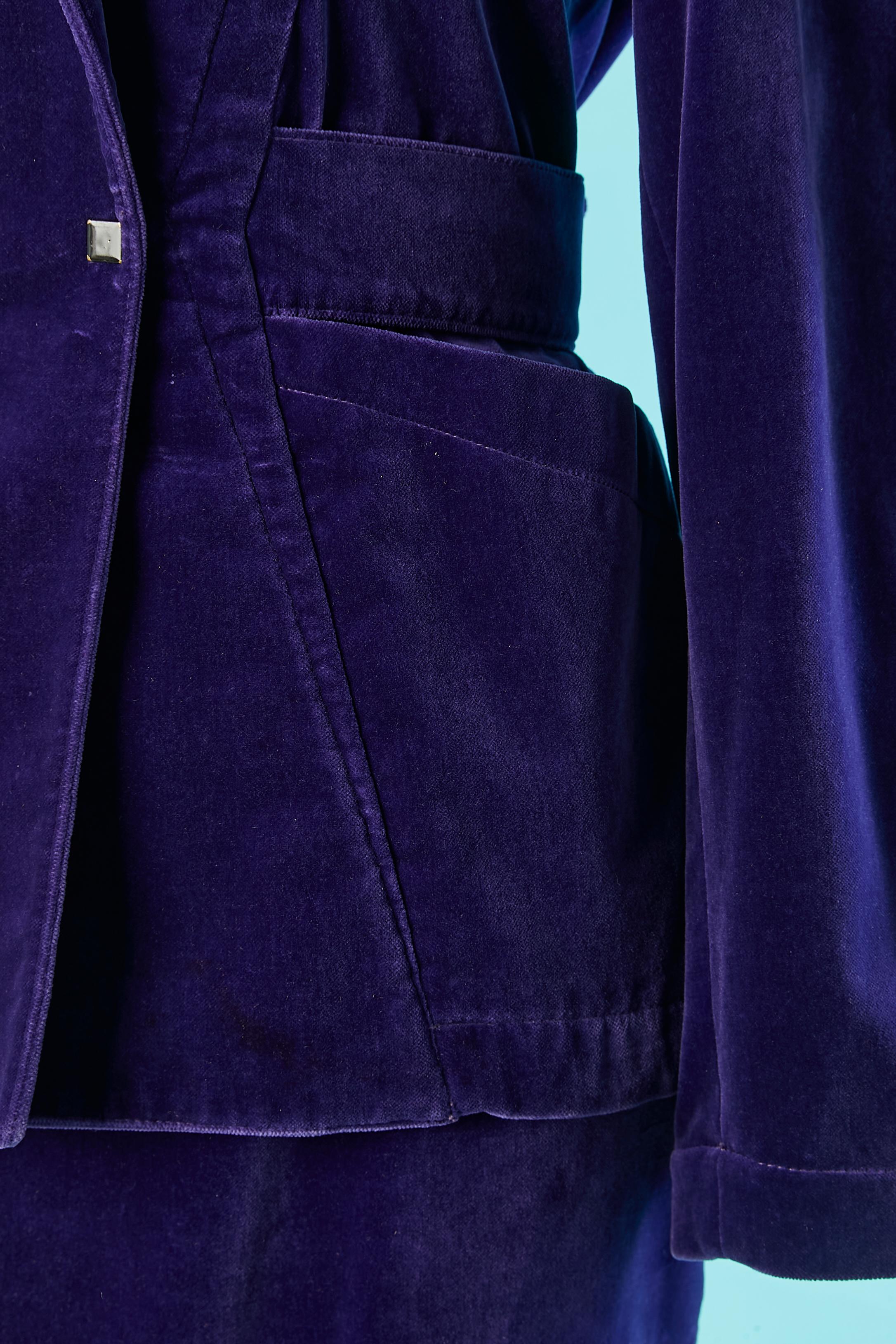 Purple velvet skirt-suit Thierry Mugler Circa 1980's  In Excellent Condition For Sale In Saint-Ouen-Sur-Seine, FR