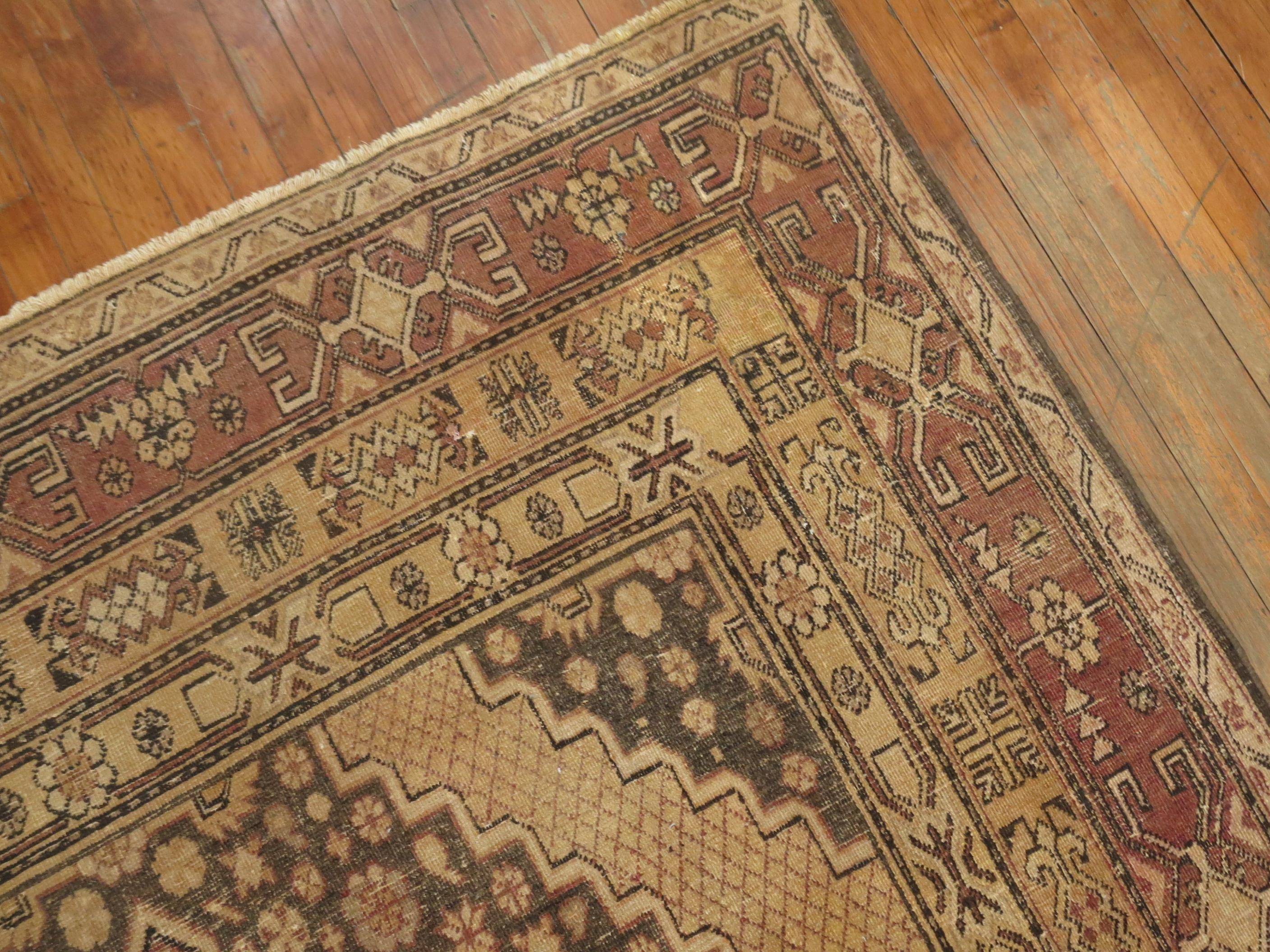 Vintage Khotan-Teppich in Violett im Angebot 2