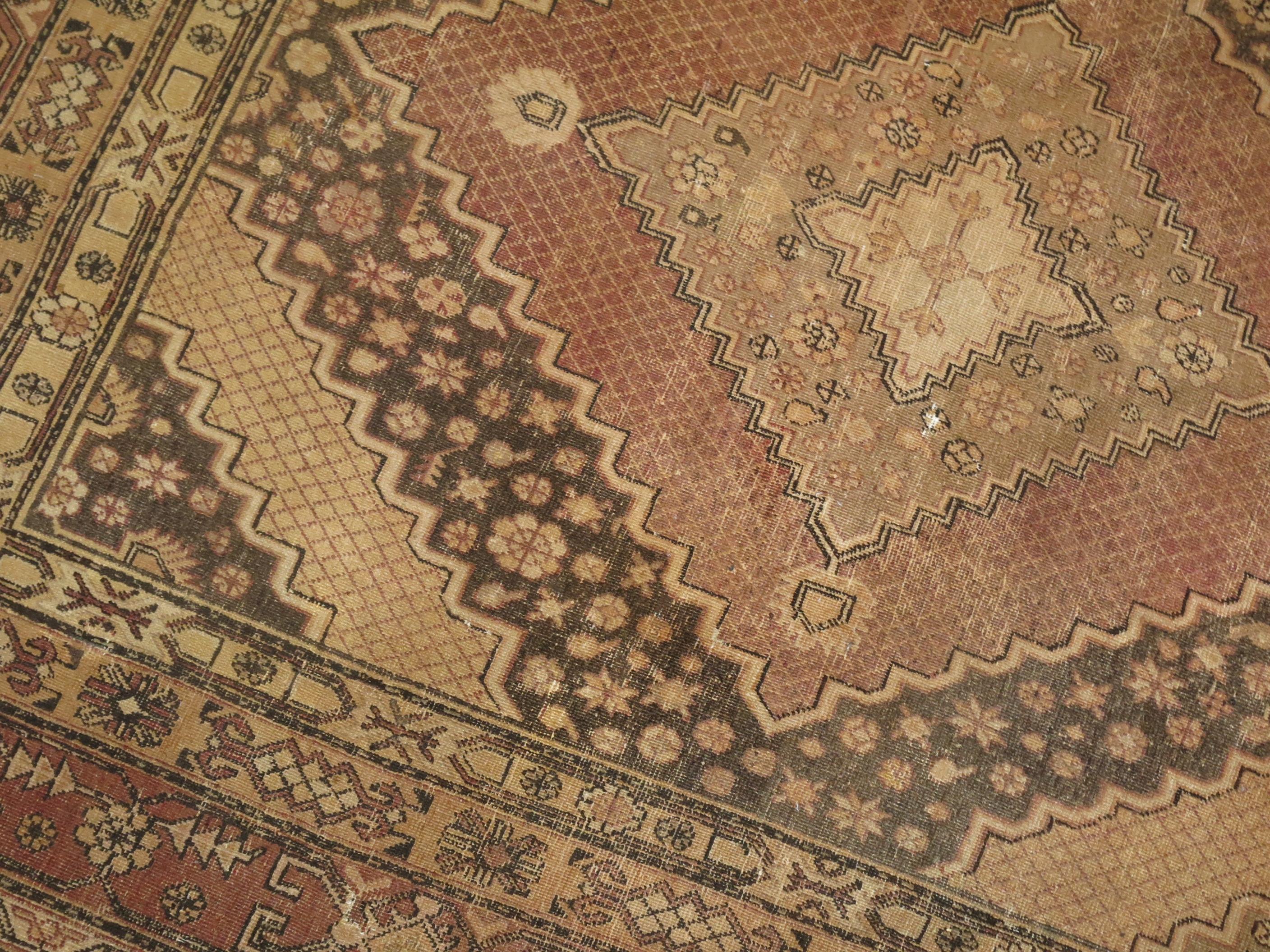 Vintage Khotan-Teppich in Violett im Angebot 3