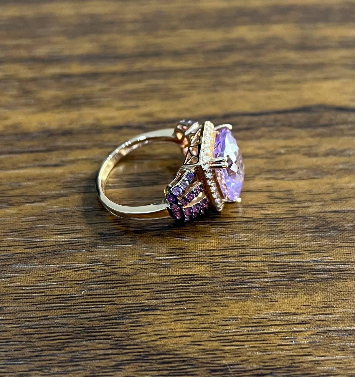 De las mujeres Anillo de oro rosa de 14 quilates con gota de amatista violeta púrpura y halo de diamantes en venta