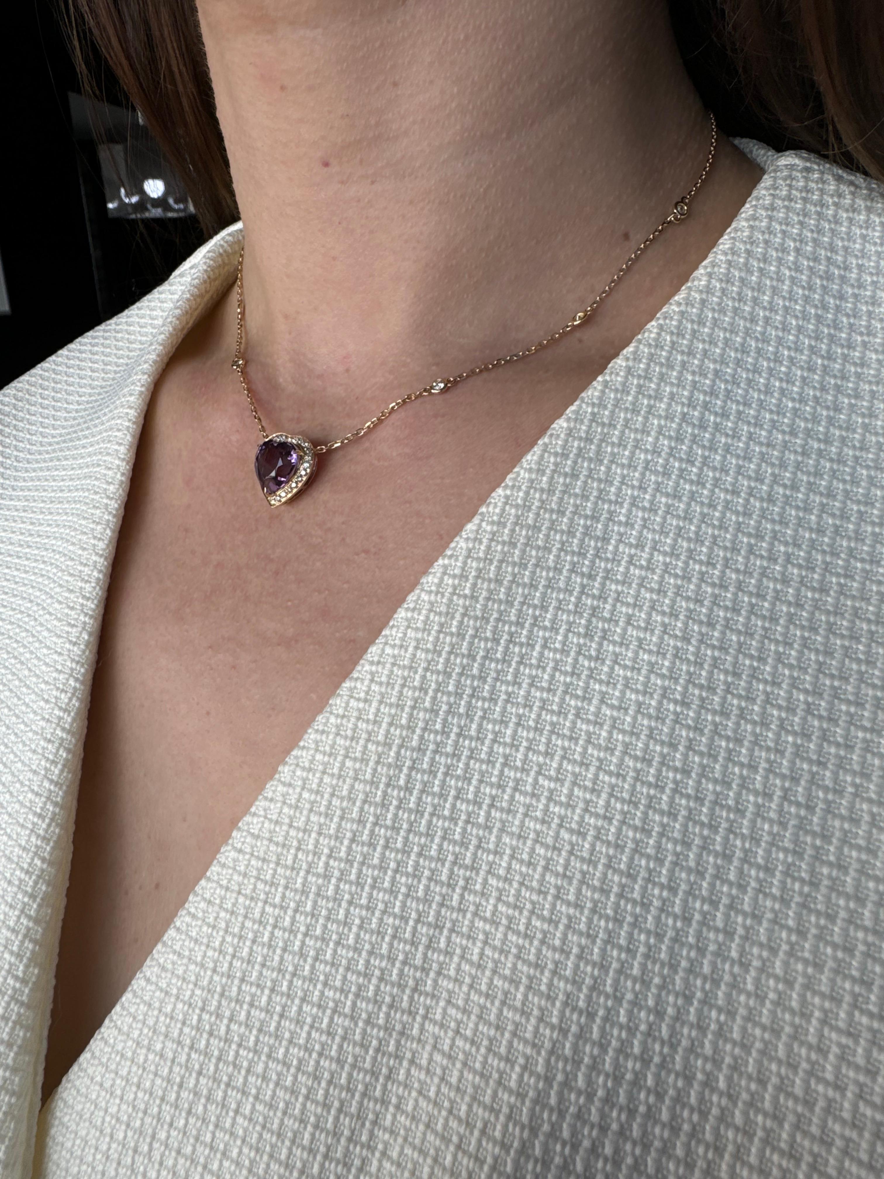 Purple Violet Amethyst Heart Shape Cut Diamond Halo 18K Gold Pendant Necklace For Sale 4