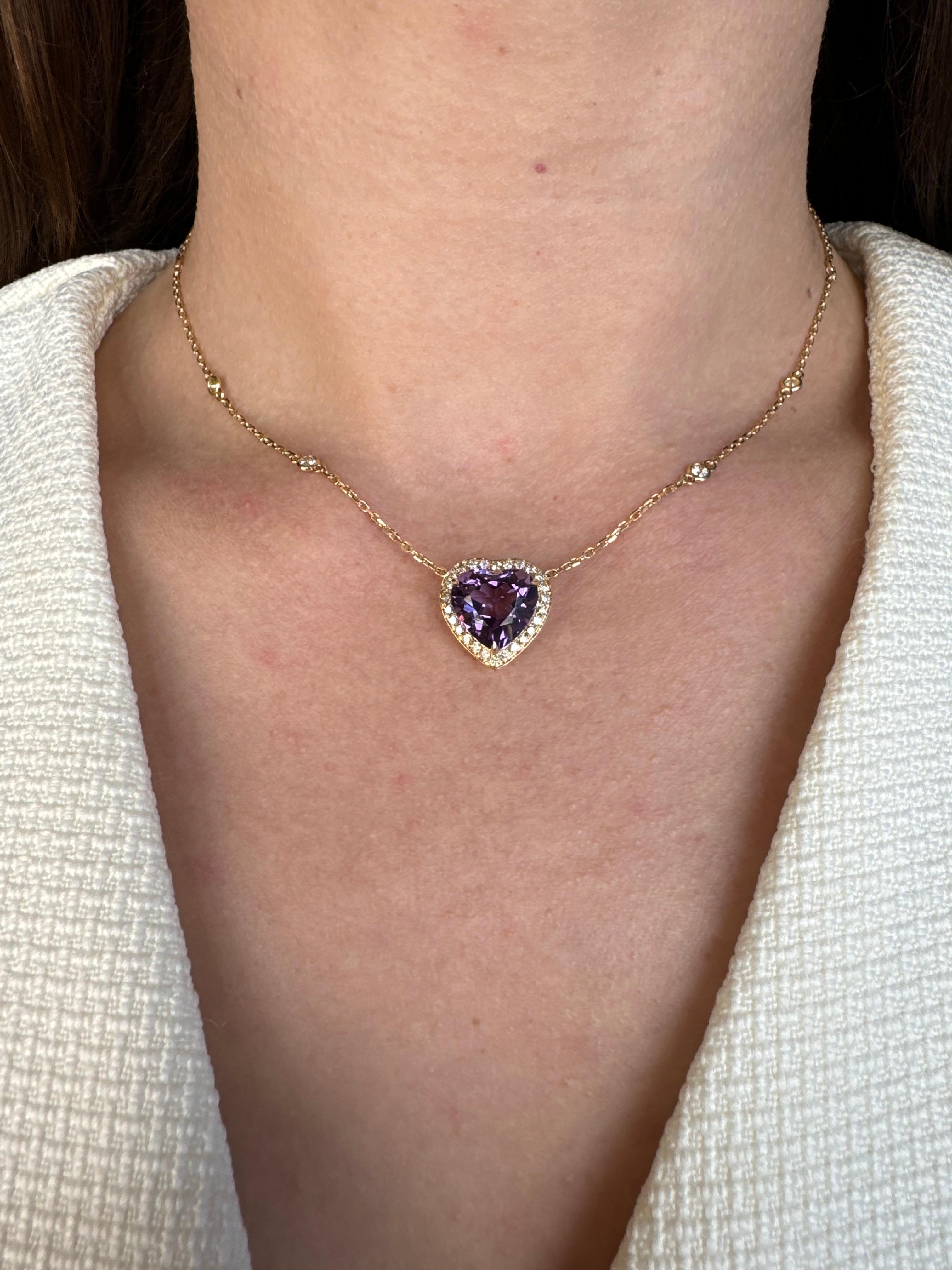 Purple Violet Amethyst Heart Shape Cut Diamond Halo 18K Gold Pendant Necklace For Sale 3