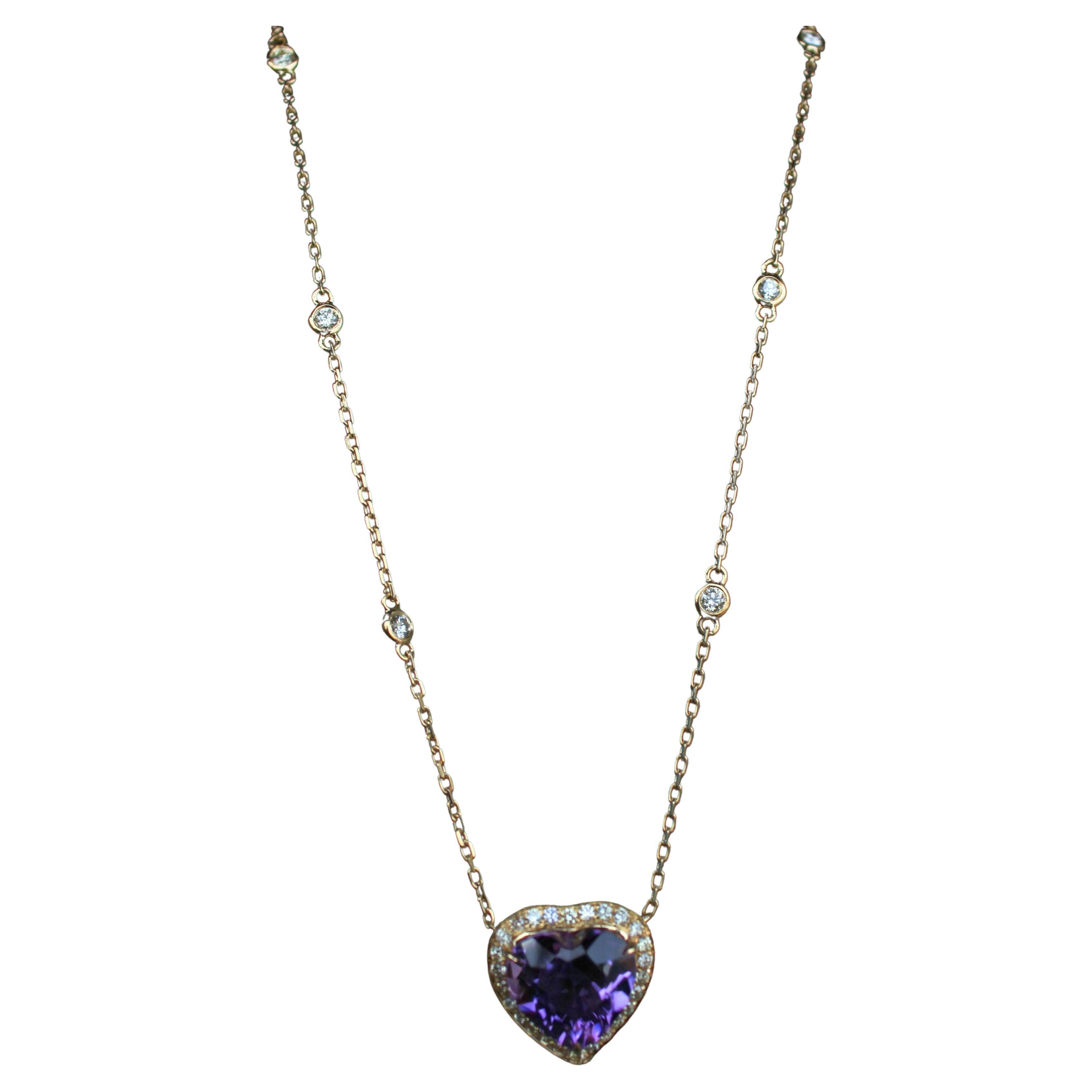 Purple Violet Amethyst Heart Shape Cut Diamond Halo 18K Gold Pendant Necklace For Sale