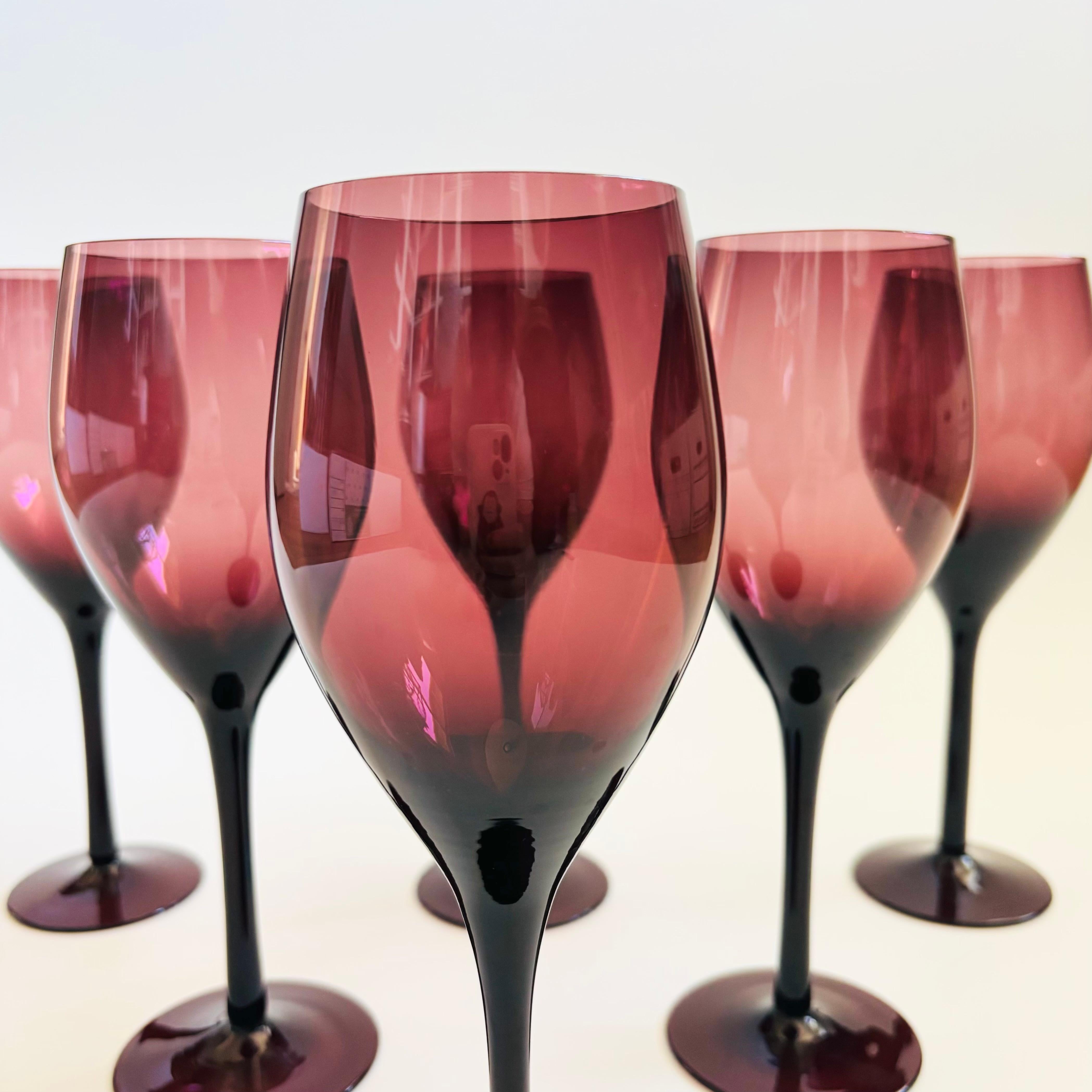 Bicchieri da vino viola - Set di 6 In condizioni buone in vendita a Fairfield, CA