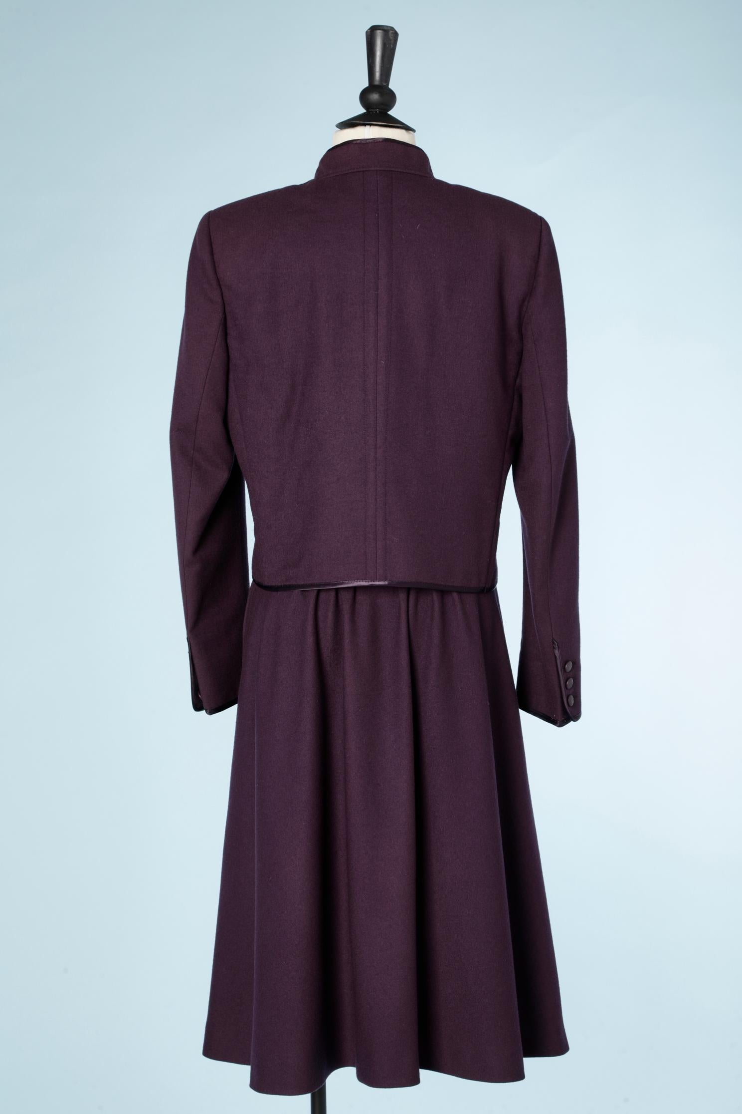 Costume jupe en laine violette Louis Féraud Circa 1970's  en vente 1