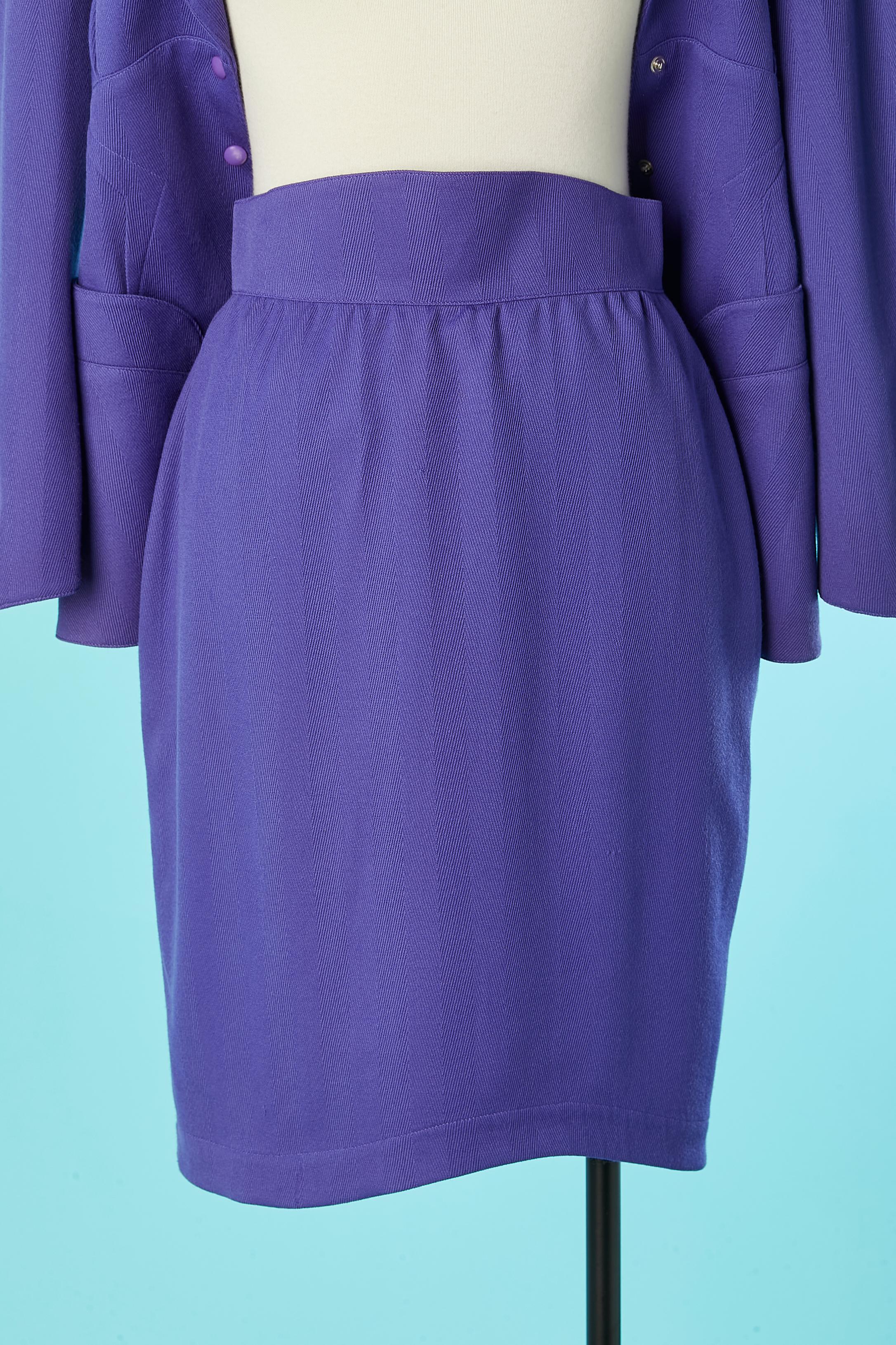 Purple wool skirt-suit with asymmetrical collar Thierry Mugler For Sale 2