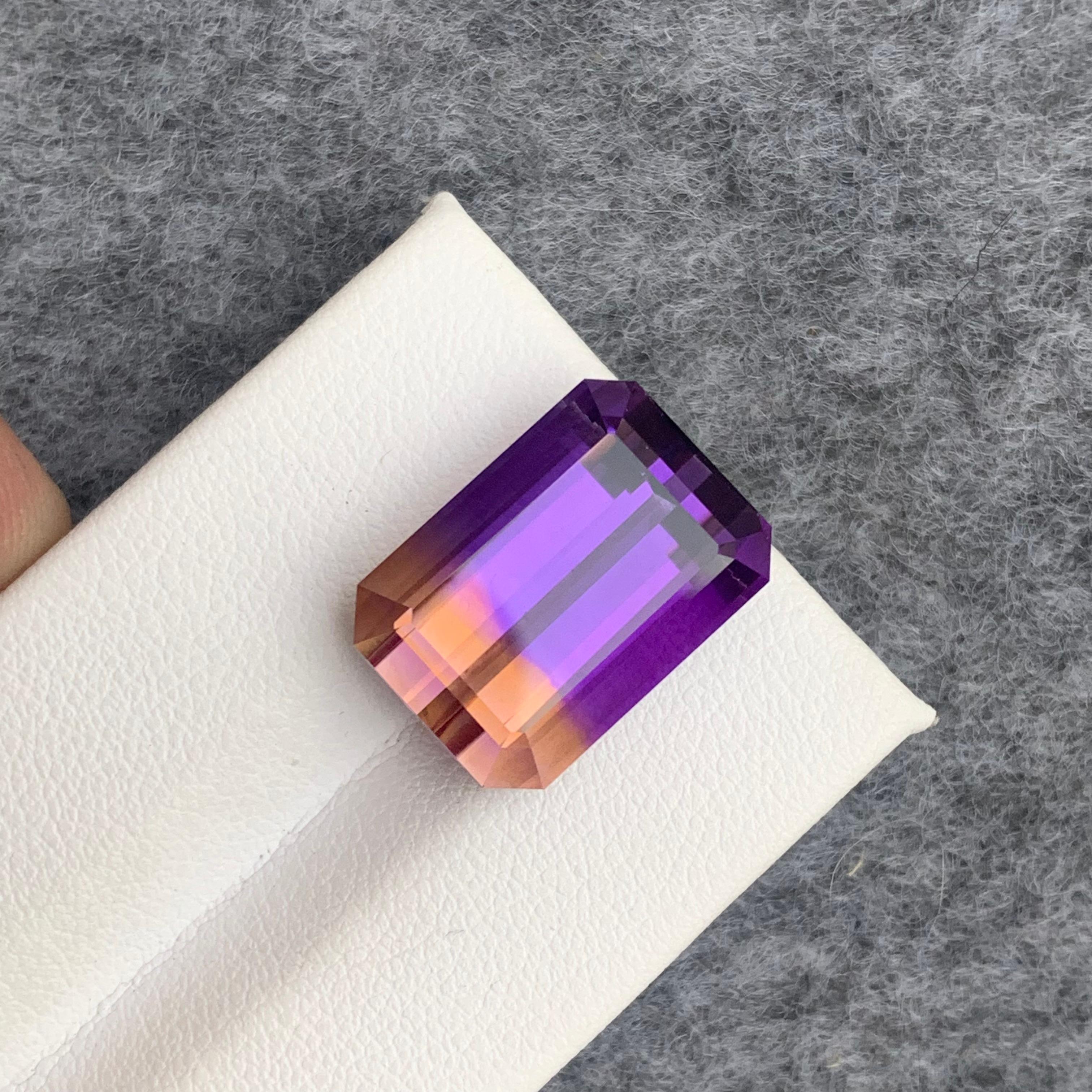 Purple Yellow 17.80 Carat Loose Ametrine Emerald Shape from Bolivia For Sale 2