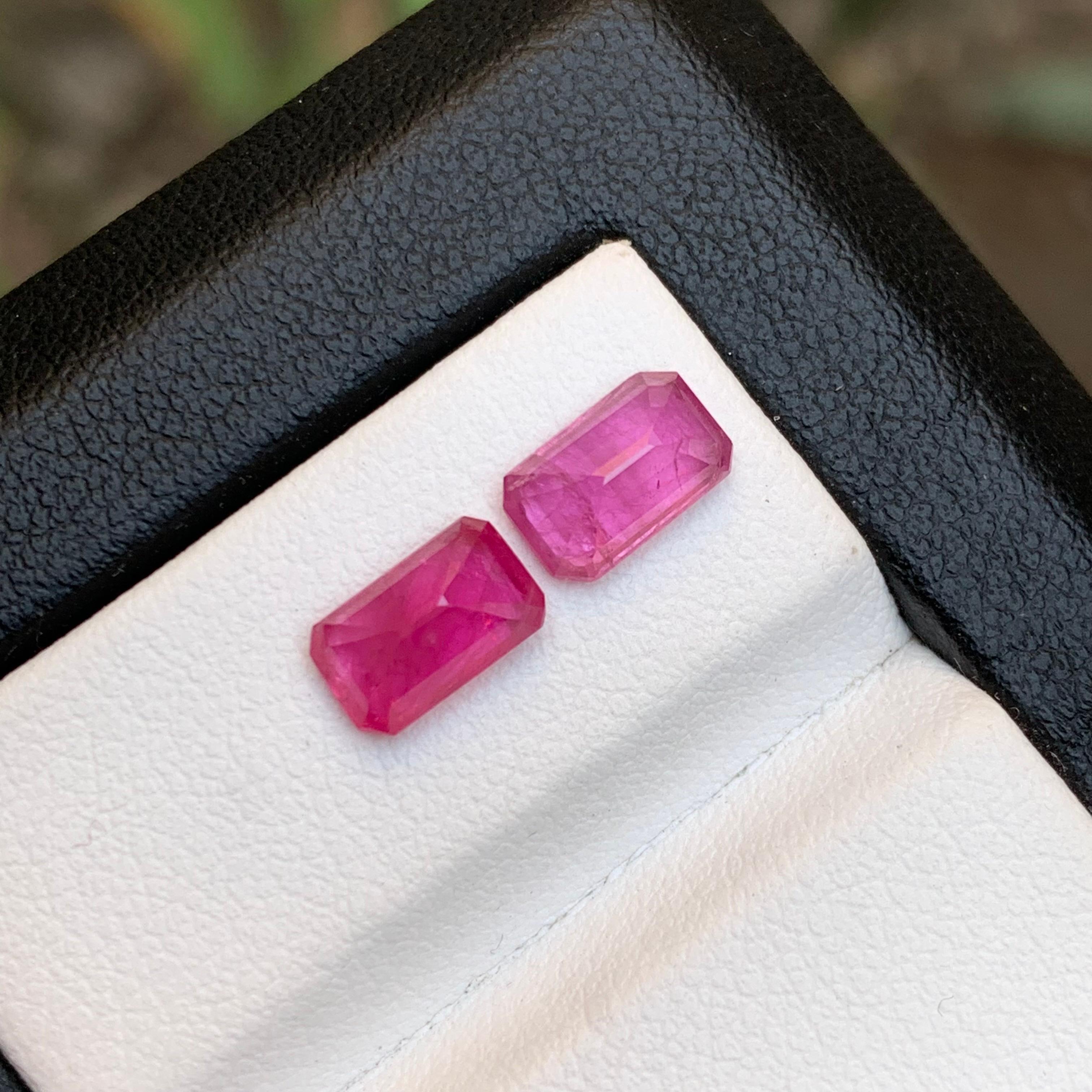Women's or Men's Purplish Pink Certified Natural Sapphire Earrings Loose Gemstone Pair Set 3 Ct For Sale