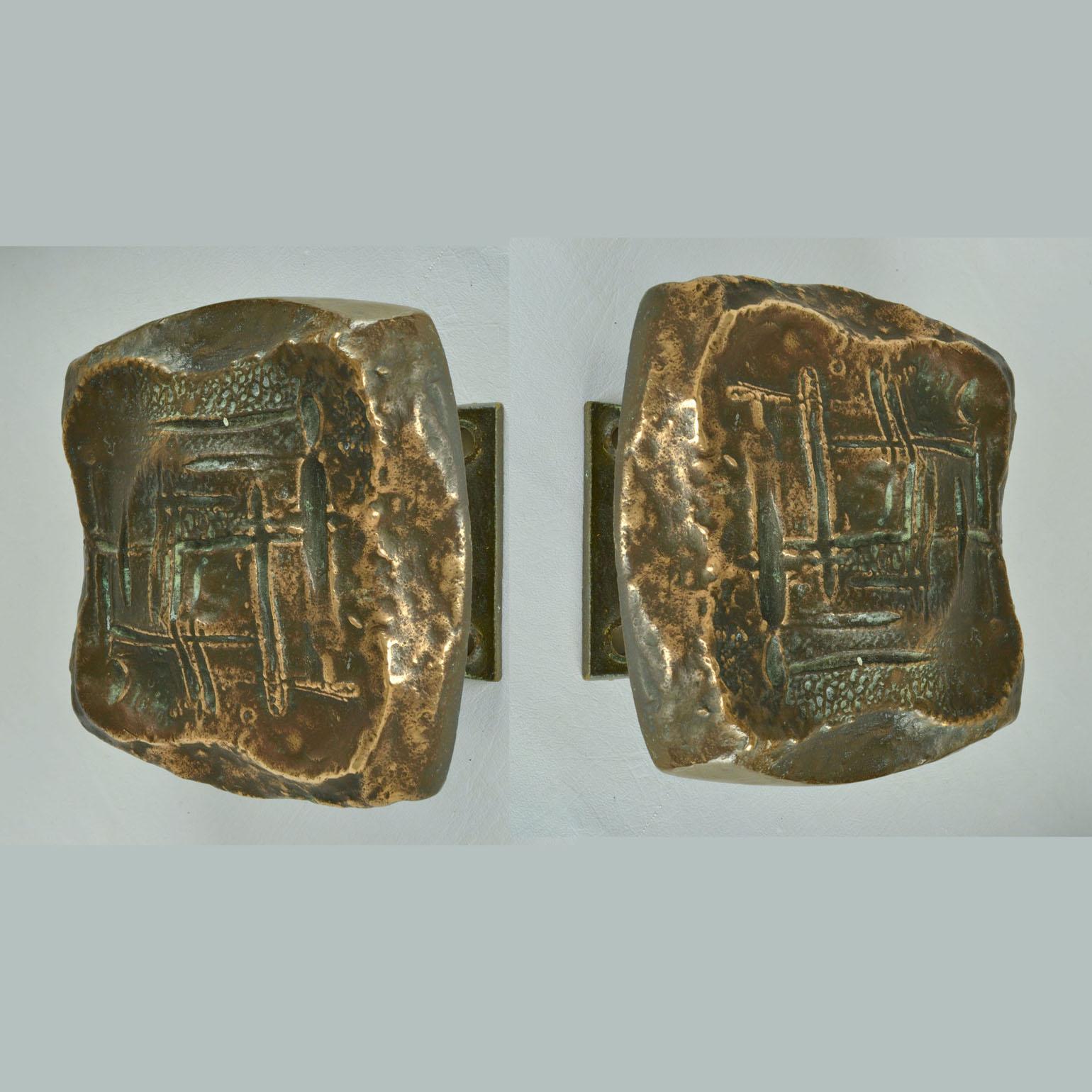 Brutalistisches Push-Pull-Türgriff-Paar in Bronze Relief im Angebot 7