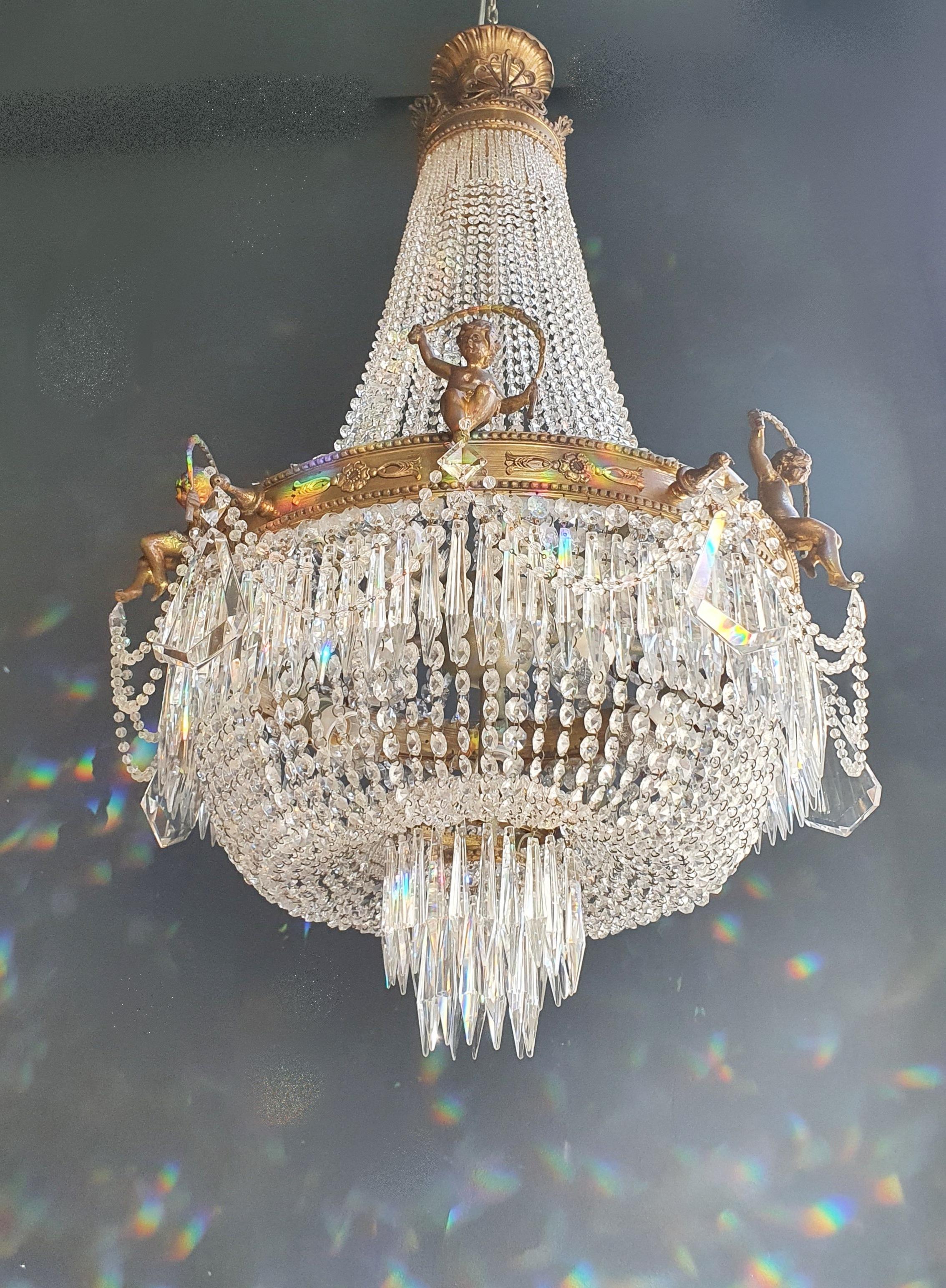 Old chandelier with love and professionally restored in Berlin. electrical wiring works in the US. Re-wired and ready to hang. not one missing. Cabling completely renewed. Crystal, hand-knotted.

Measures: Total height 103 cm, height without chain
