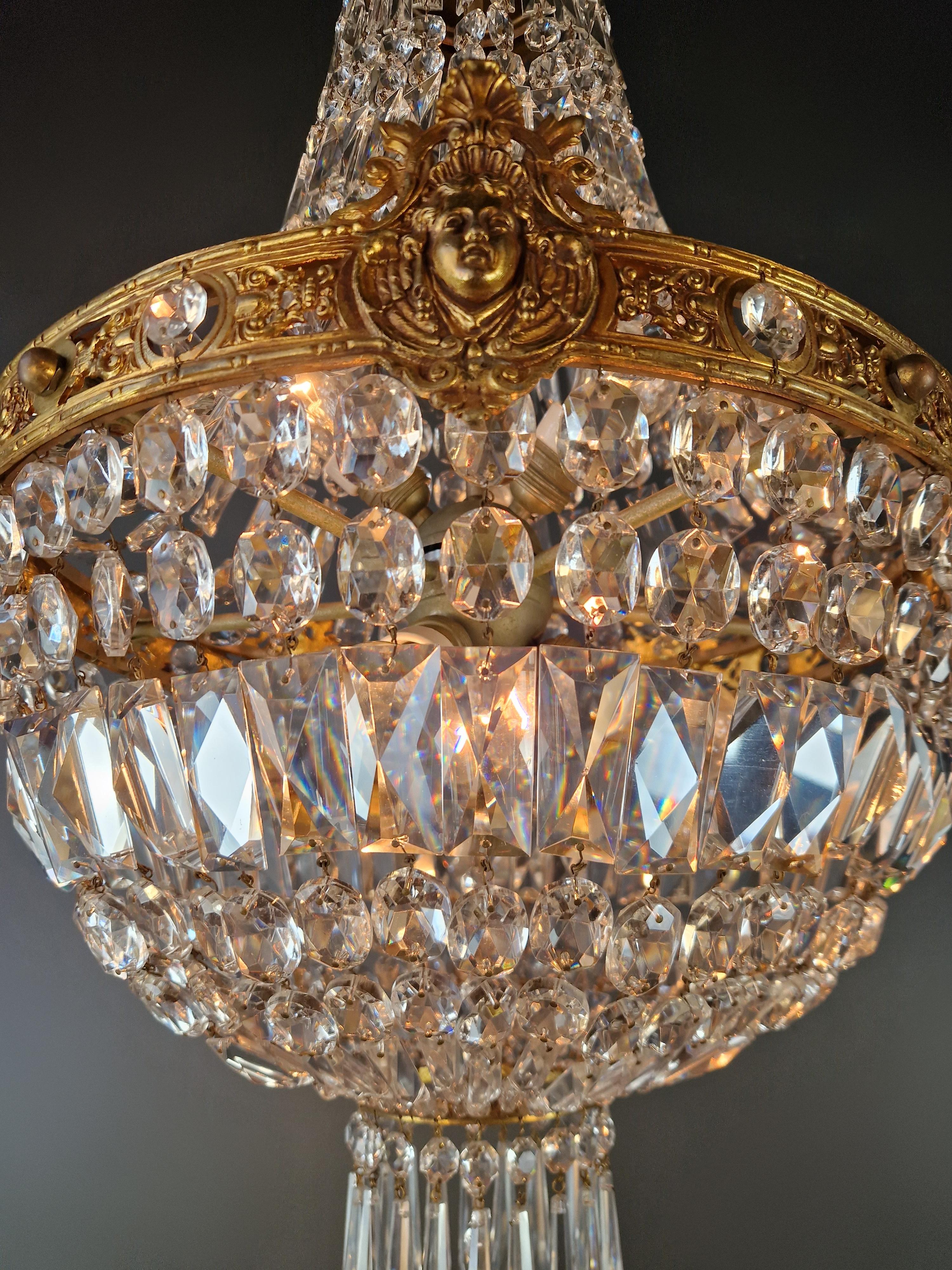 Italiano Putti Face Empire Lampadario Cristallo Oro Cesto Ottone Antico Classico in vendita