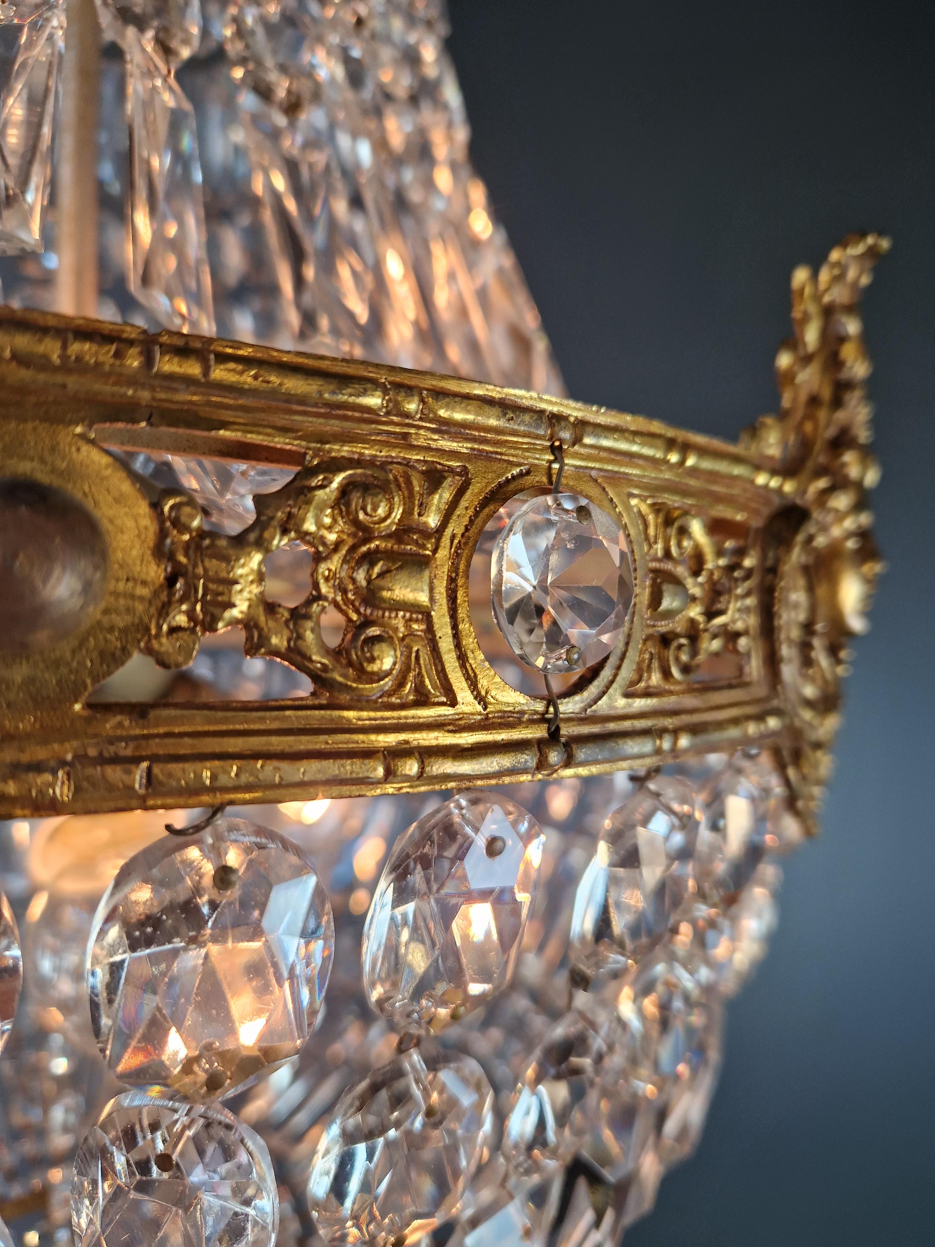 Inizio XX secolo Putti Face Empire Lampadario Cristallo Oro Cesto Ottone Antico Classico in vendita
