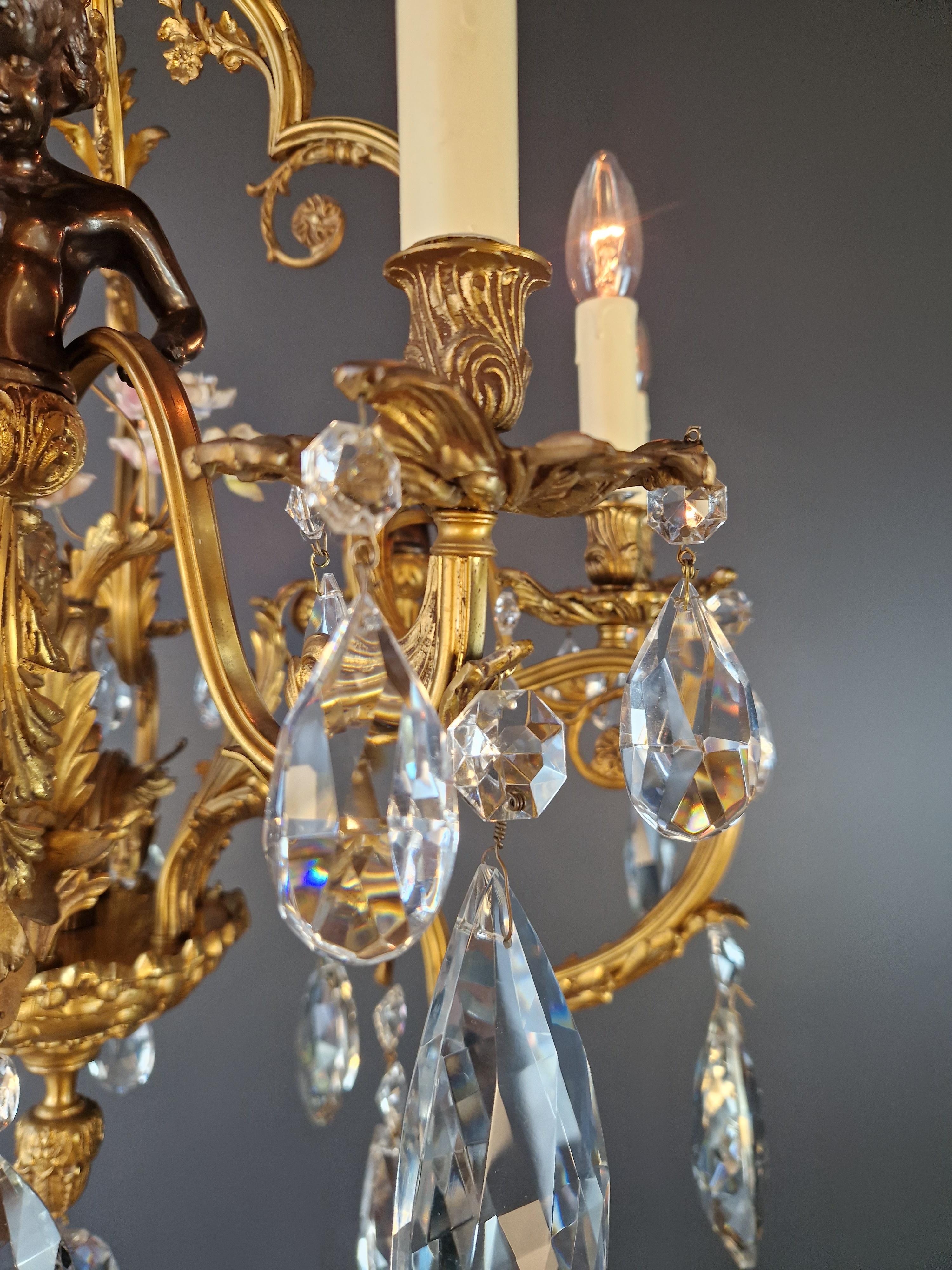 Milieu du XXe siècle Putti Lustre Baroque Cristal Or Corbeille Laiton Antique Porcelaine rose en vente