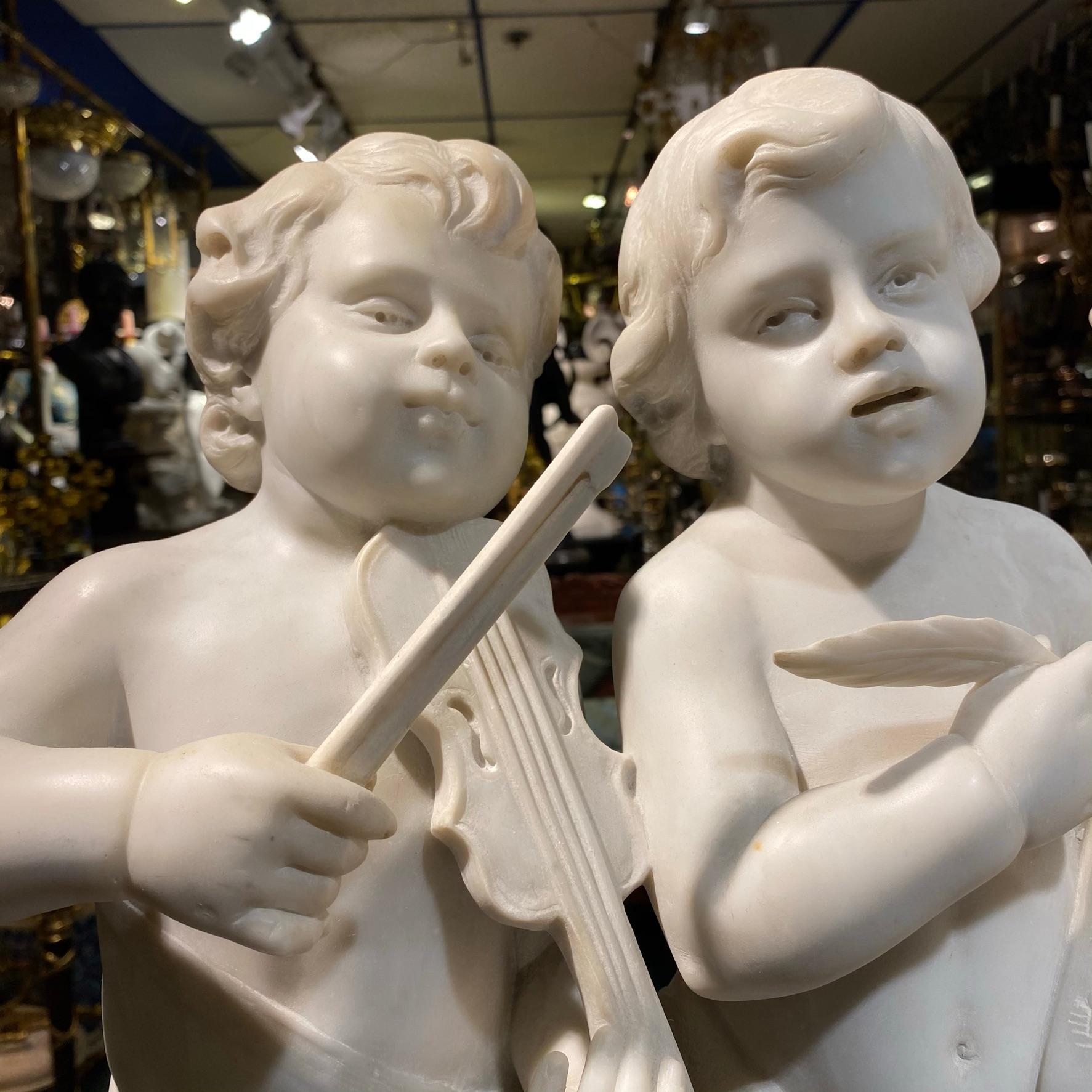 Putti Musicians Marble Sculpture In Good Condition In New York, NY