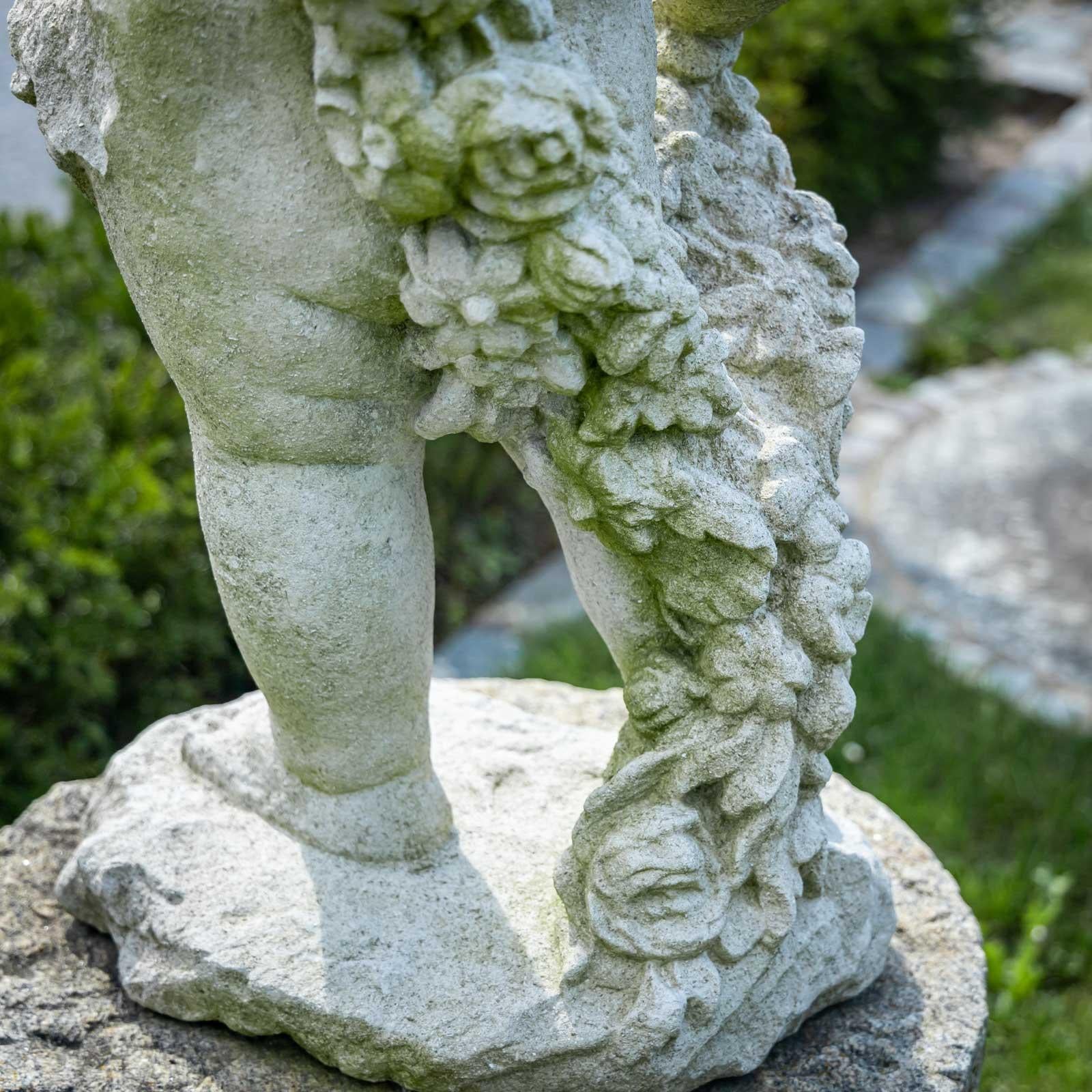 Putto comme personnification du printemps, 20e siècle en vente 4