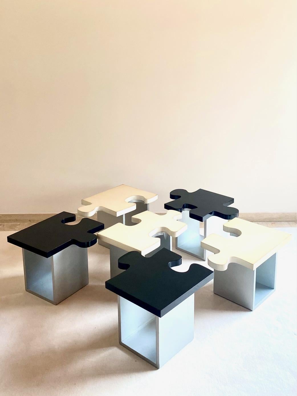 Puzzle-Tisch aus 6 Teilen, 1970er-Jahre (Holz) im Angebot