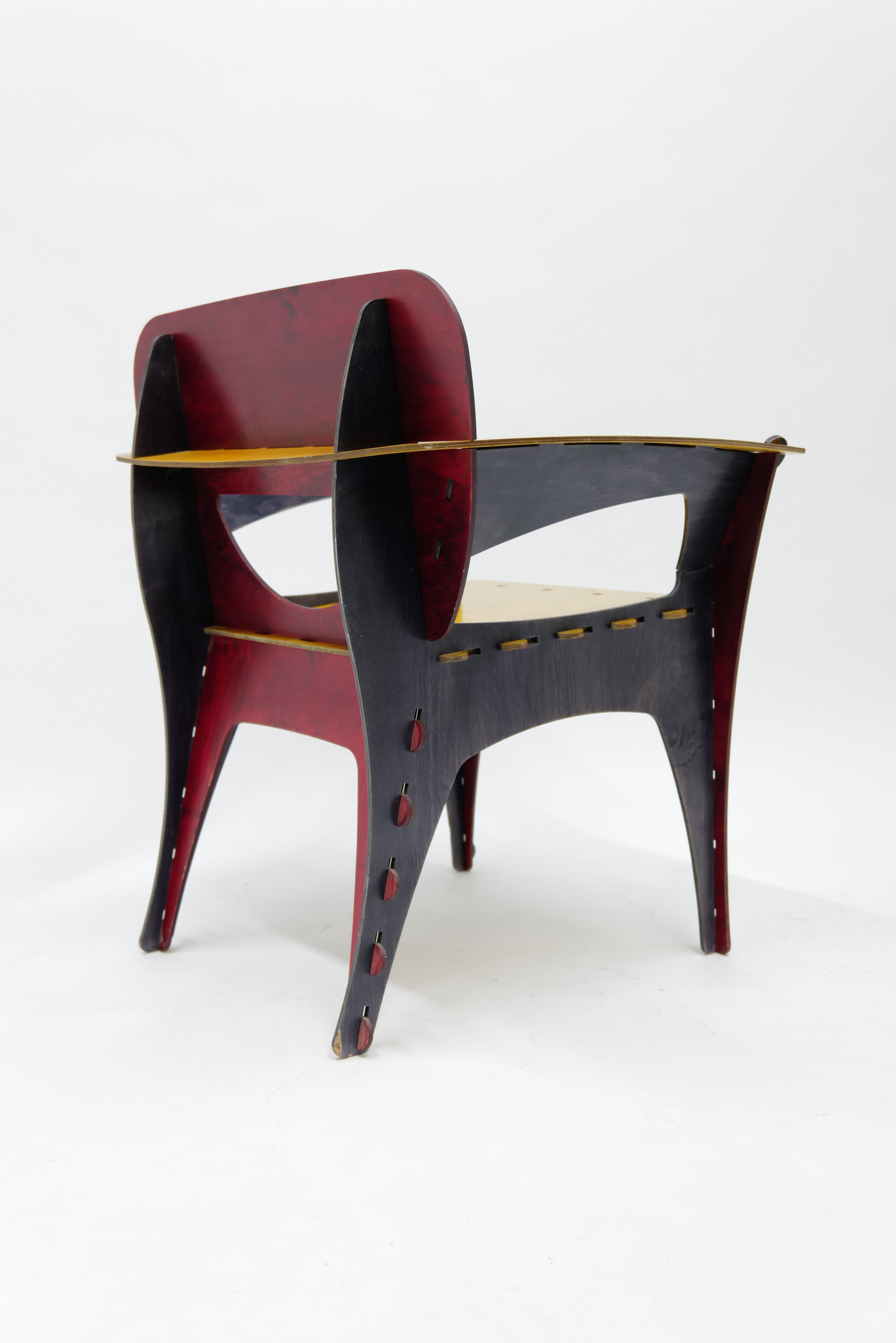 Silla y mesa puzzle de David Kawecki en venta 3
